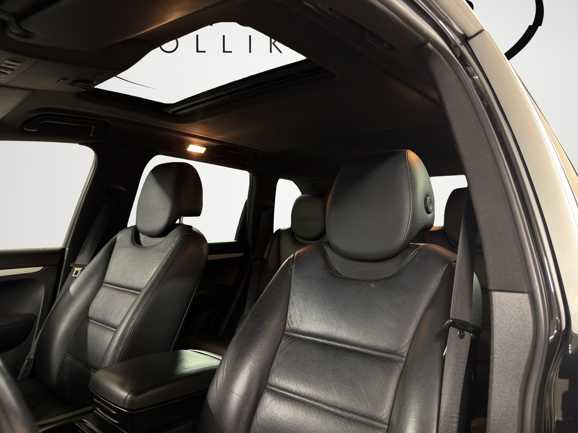 PORSCHE Cayenne S-image-11