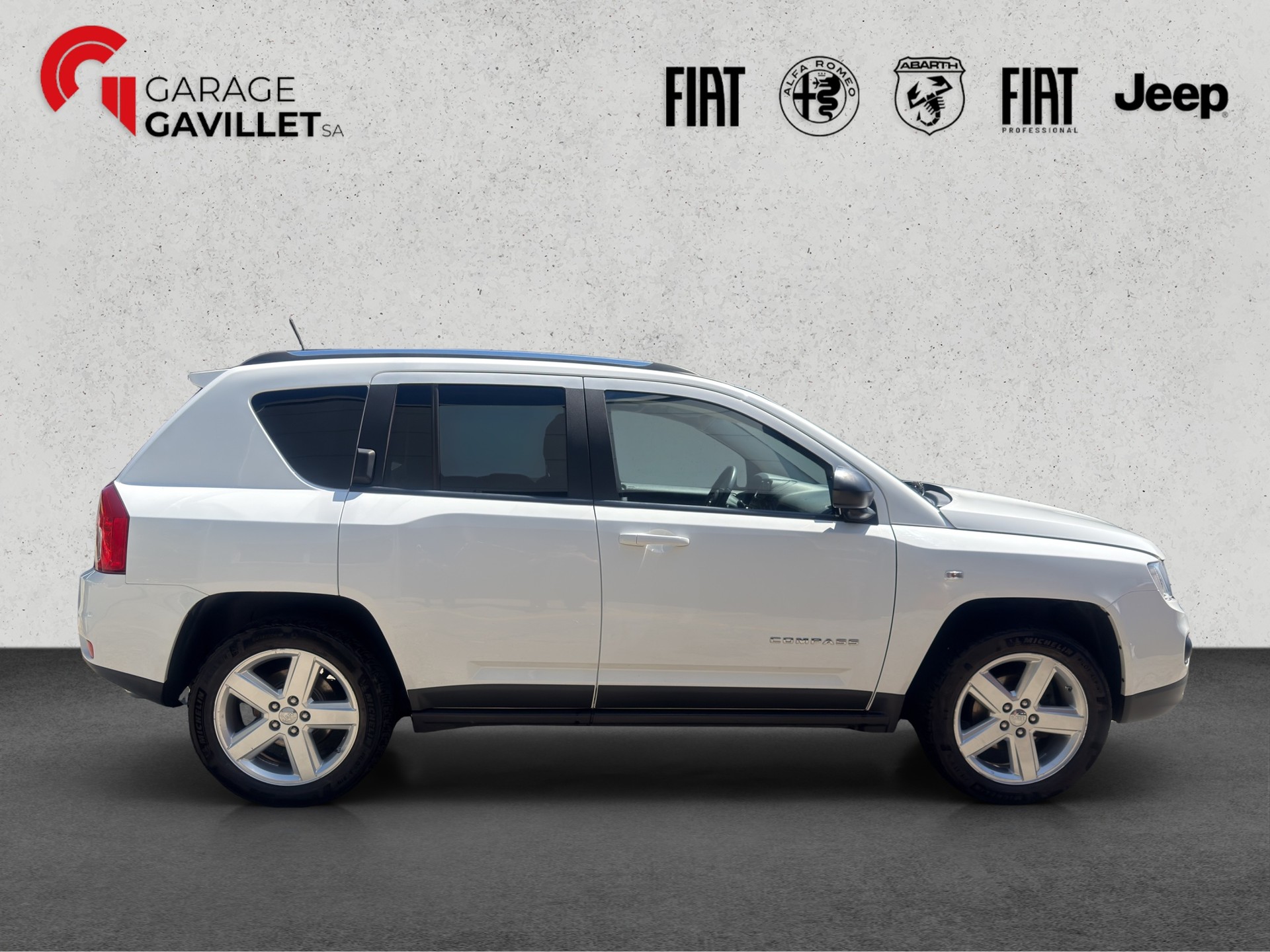 JEEP Compass 2.4 Limited CVT-image-6