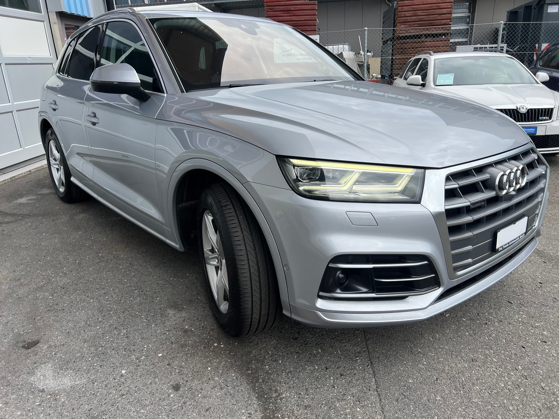 AUDI Q5 3.0 TDI S-Line sport 4x4 tiptronic *** Leder * Head-Up Display * Matrix LED Scheinwerfer * Bang & Olufsen Sound ***-showroom-element-3