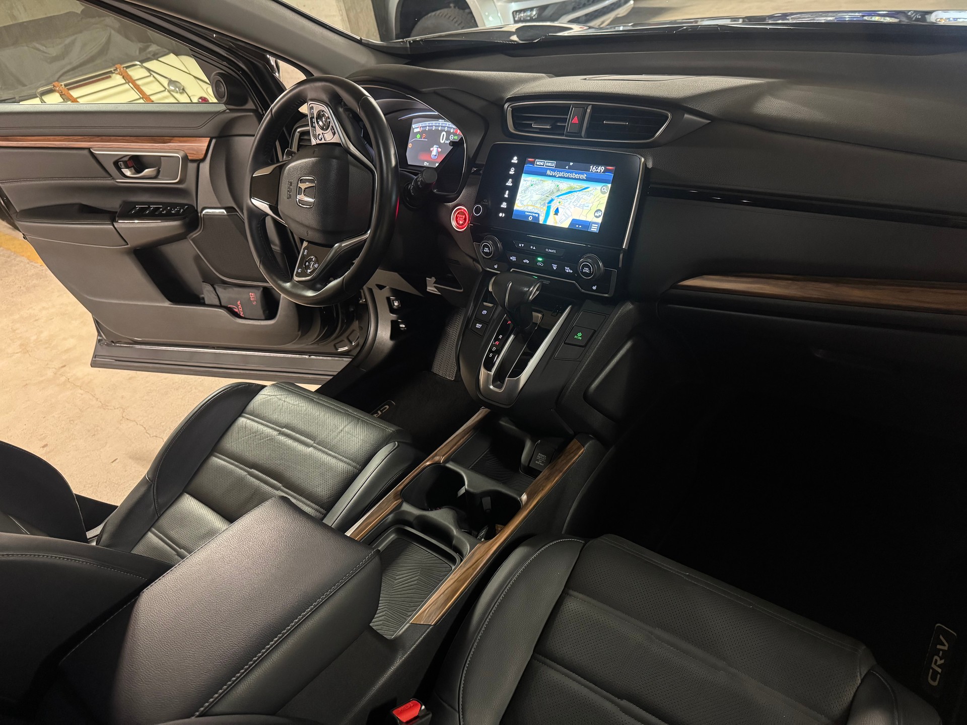 HONDA CR-V 1.5 i-VTEC Lifestyle 7 Plätze 4WD Automatic-image-12