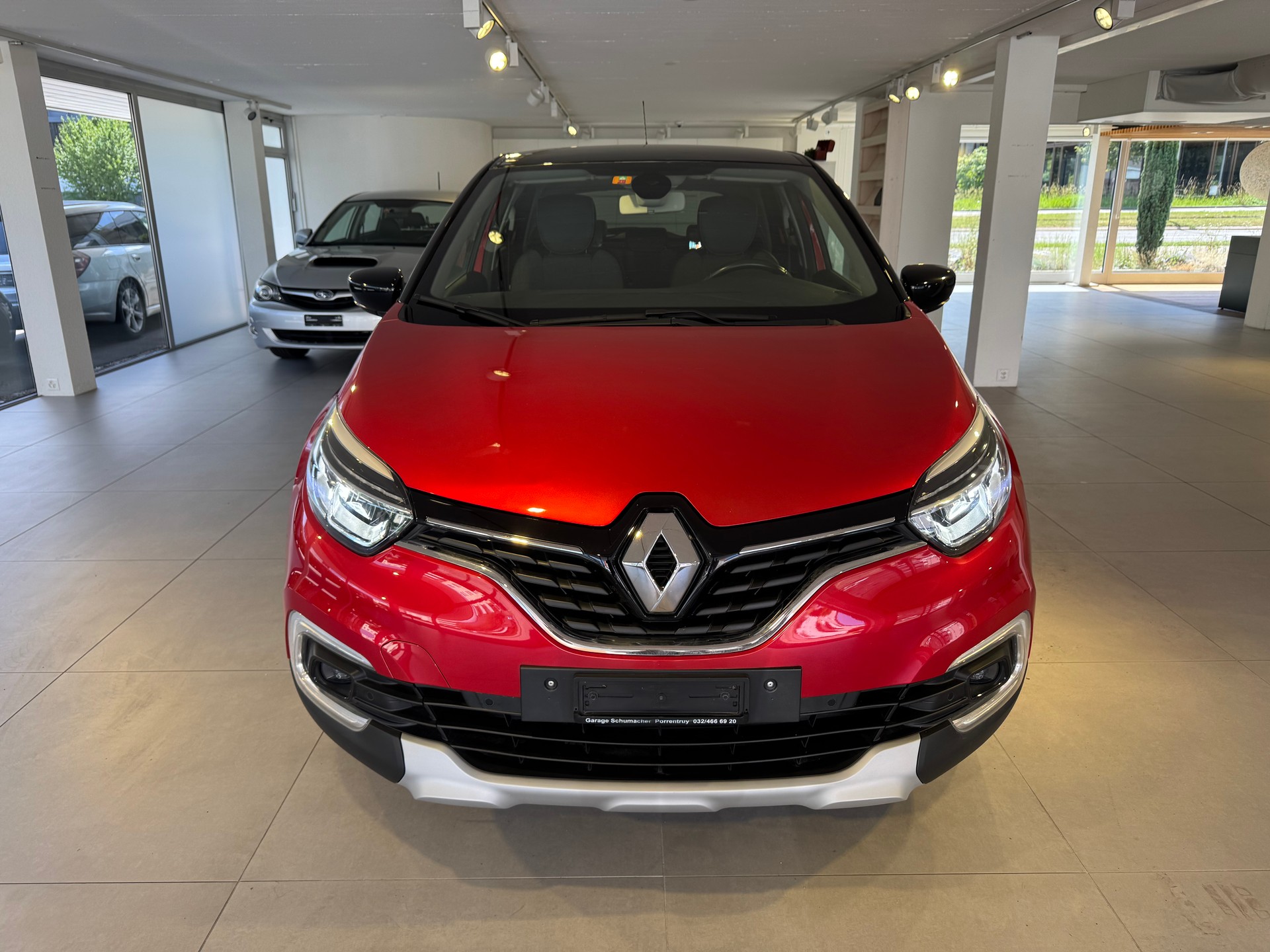 RENAULT Captur 0.9 12V Intens-image-2