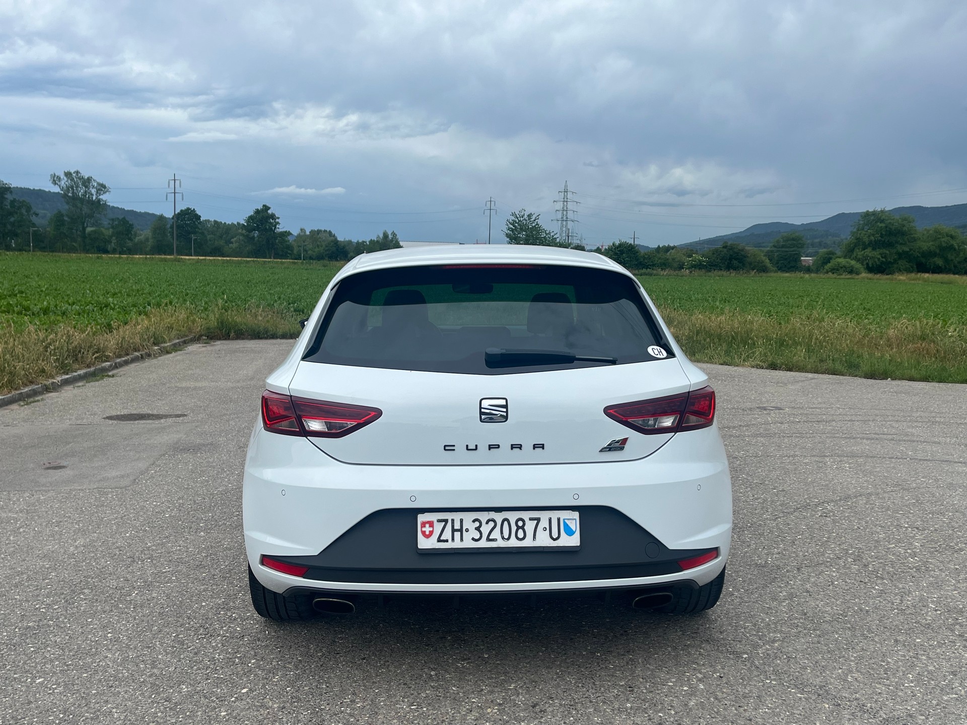 SEAT Leon 2.0 TSI Cupra 290-image-7