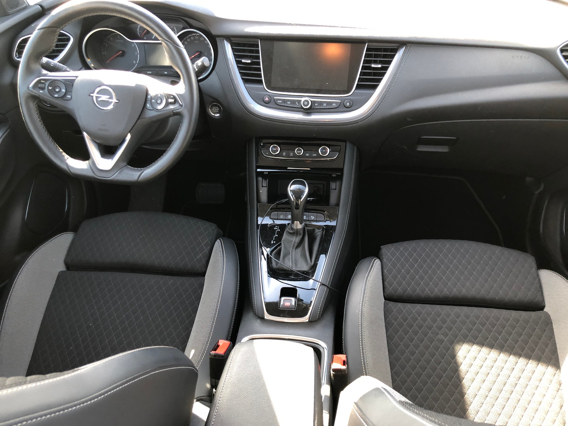 OPEL Grandland X 1.6 TP Excellence Automatik-image-6