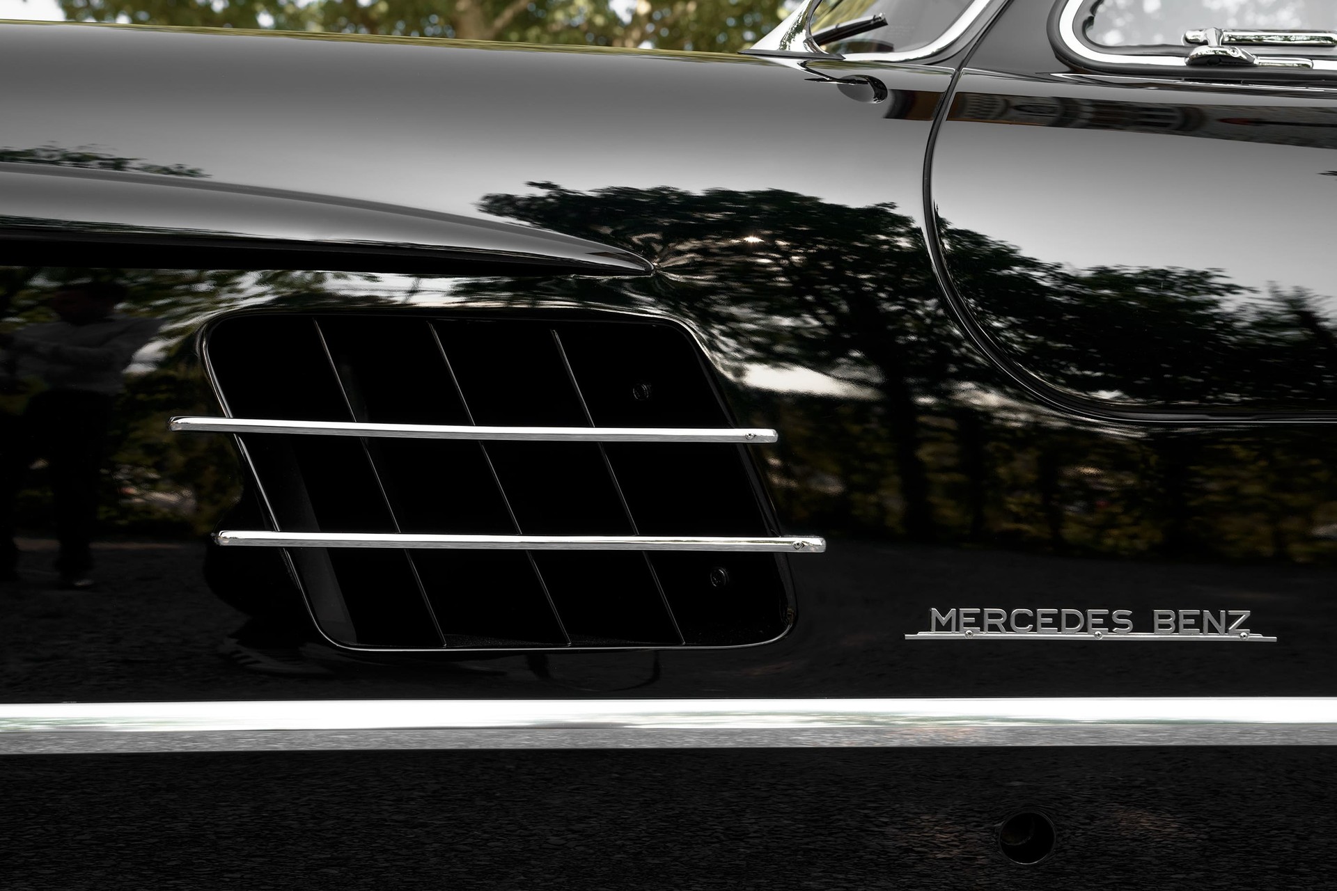 MERCEDES-BENZ 300 SL-image-7