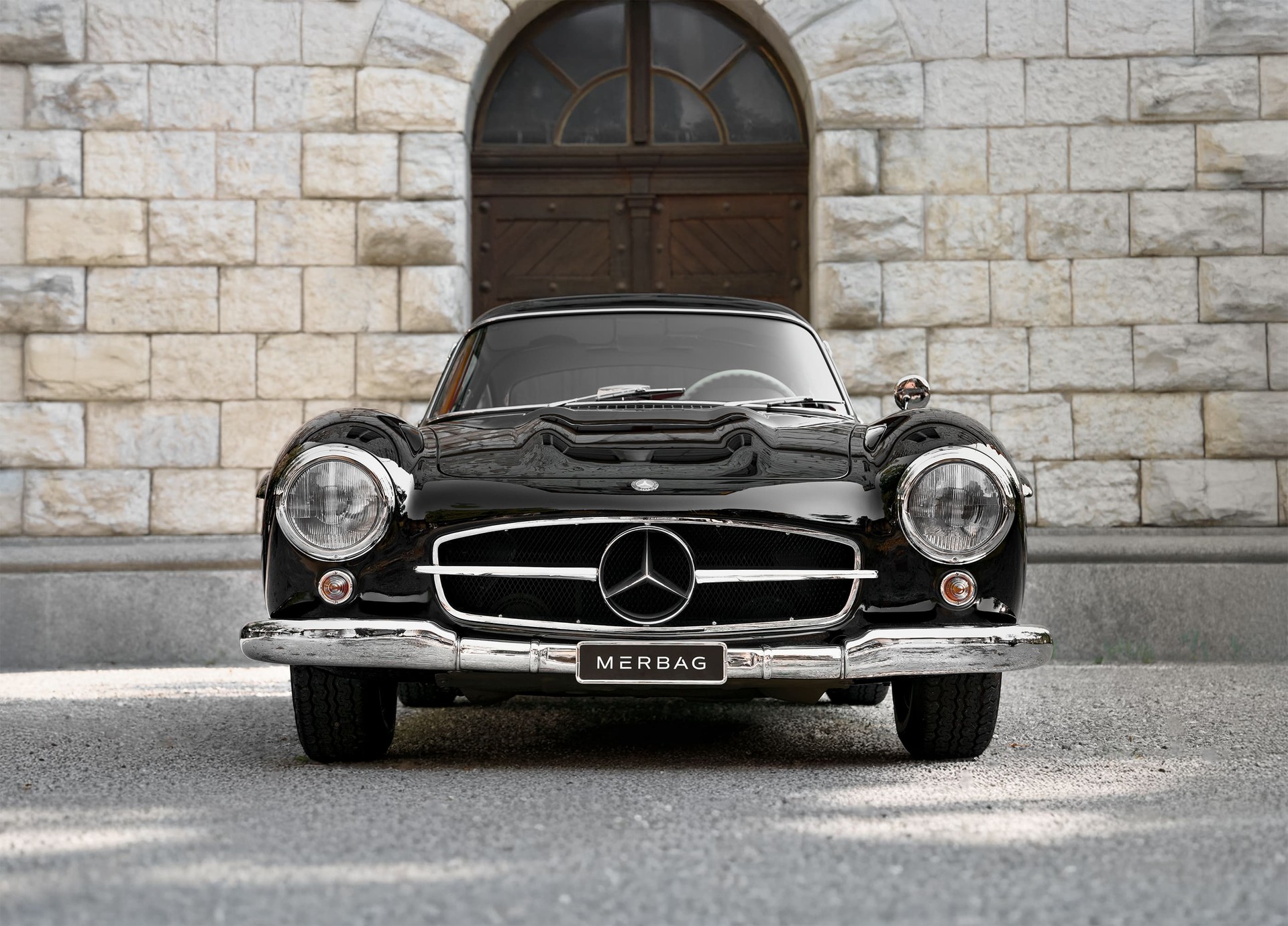 MERCEDES-BENZ 300 SL-image-1