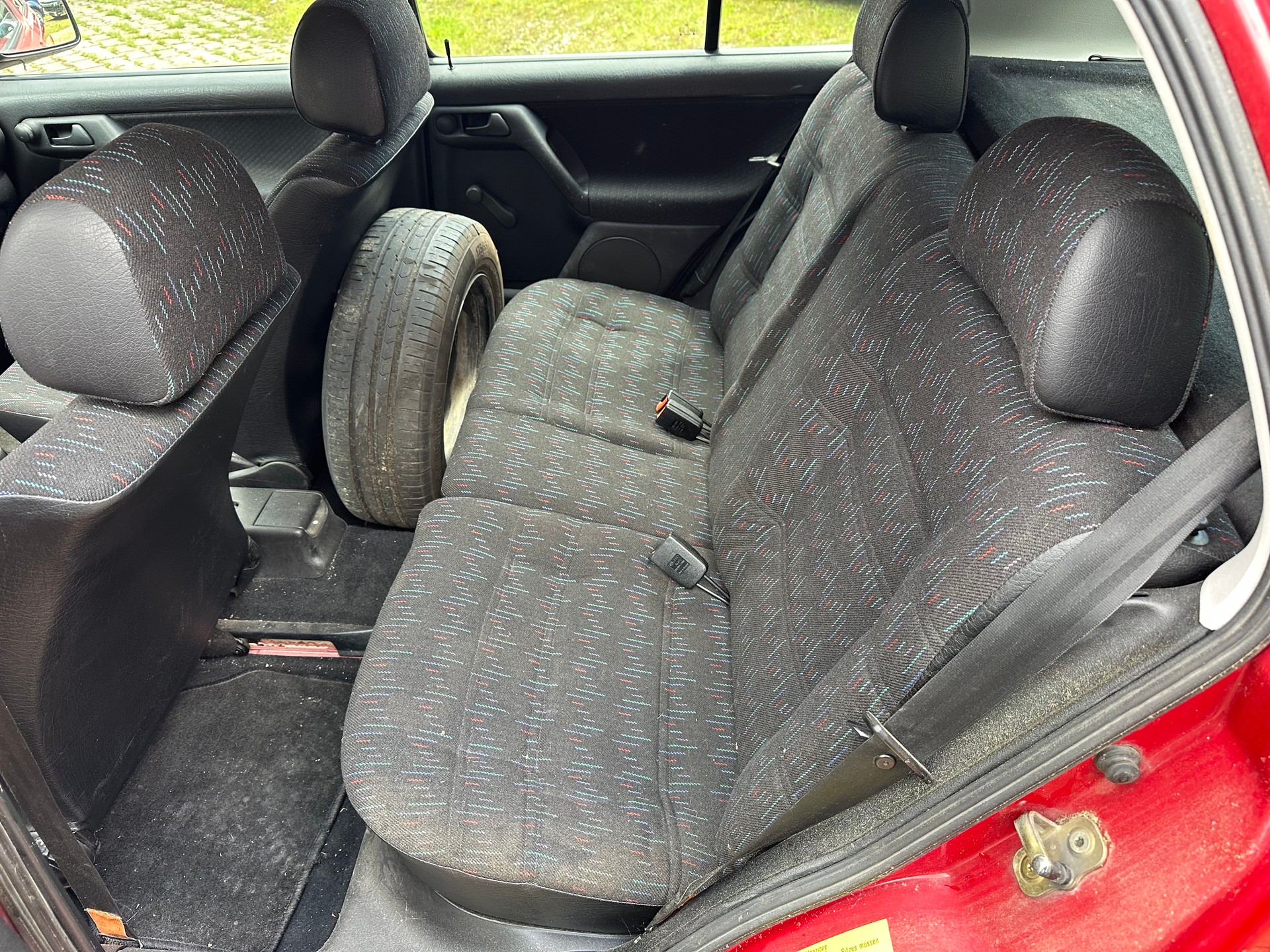 VW Golf 1600 Swiss Line FIXPREIS-image-16