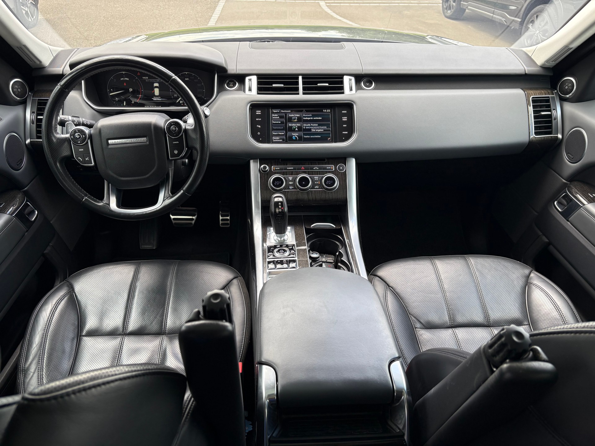 LAND ROVER Range Rover Sport 4.4 SDV8 Autobiography-image-7