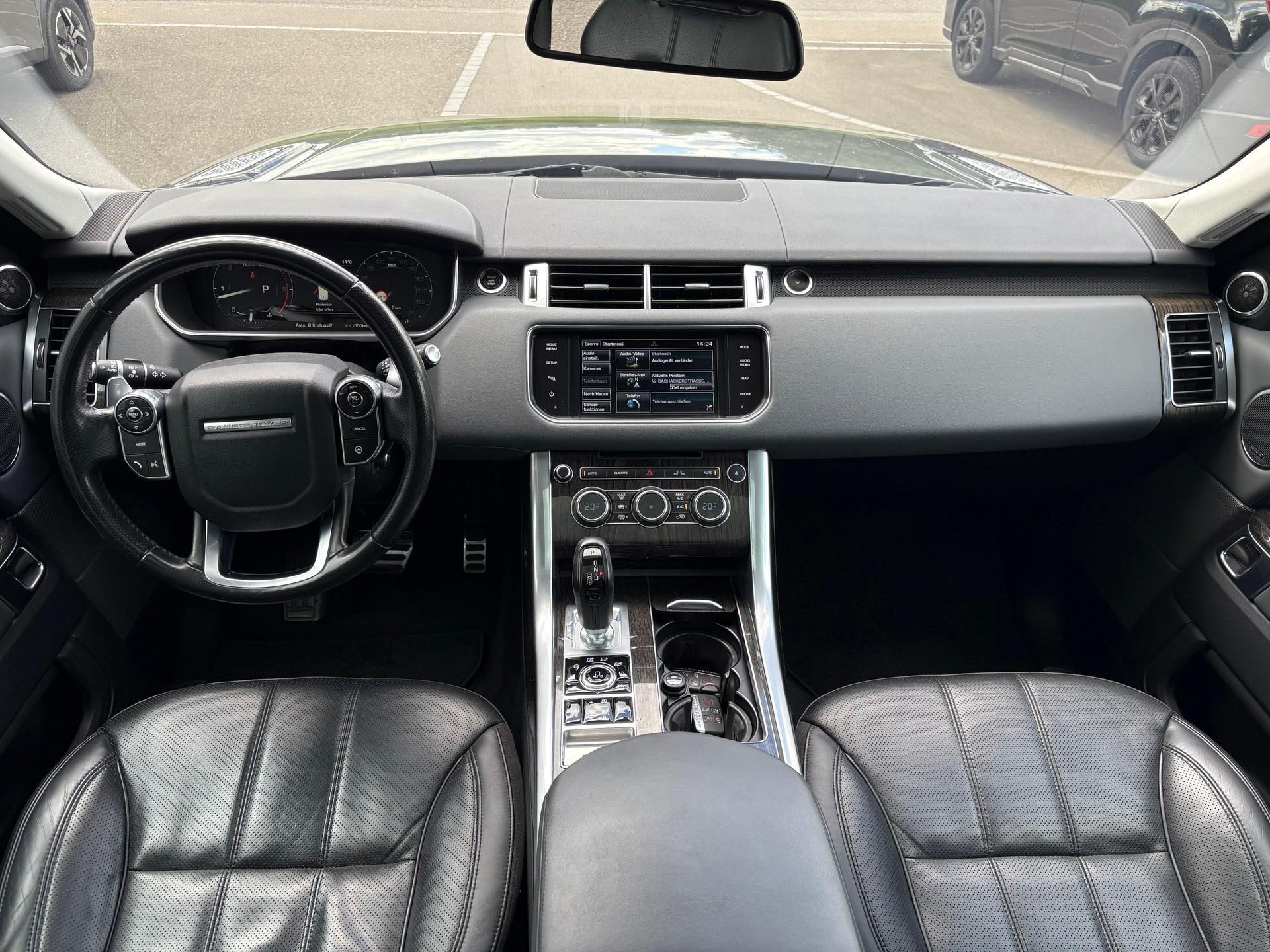 LAND ROVER Range Rover Sport 4.4 SDV8 Autobiography-image-9