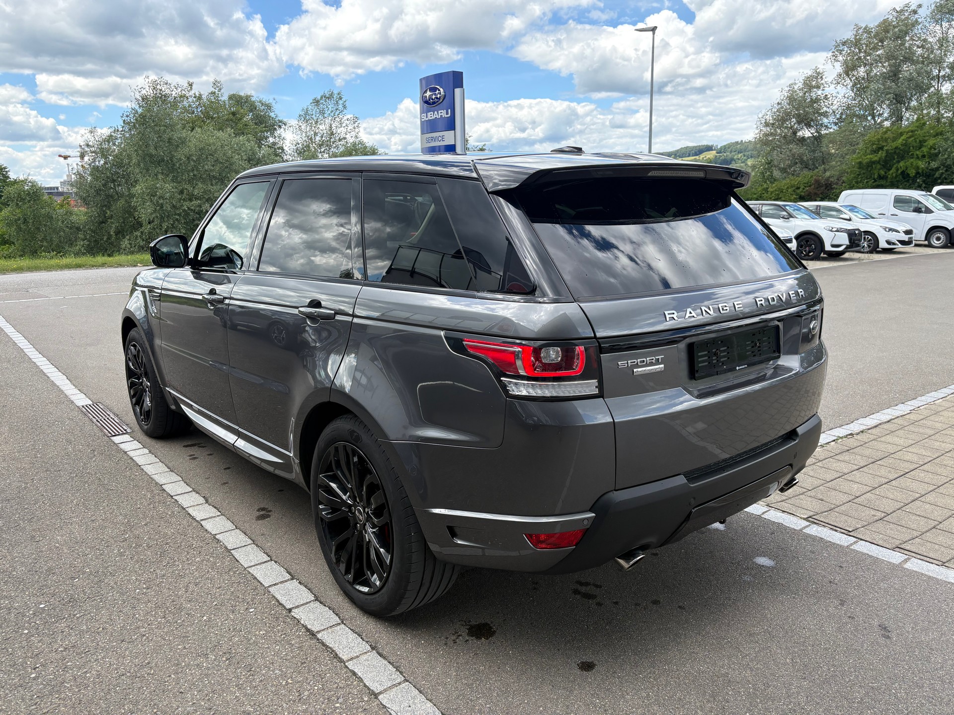 LAND ROVER Range Rover Sport 4.4 SDV8 Autobiography-image-4