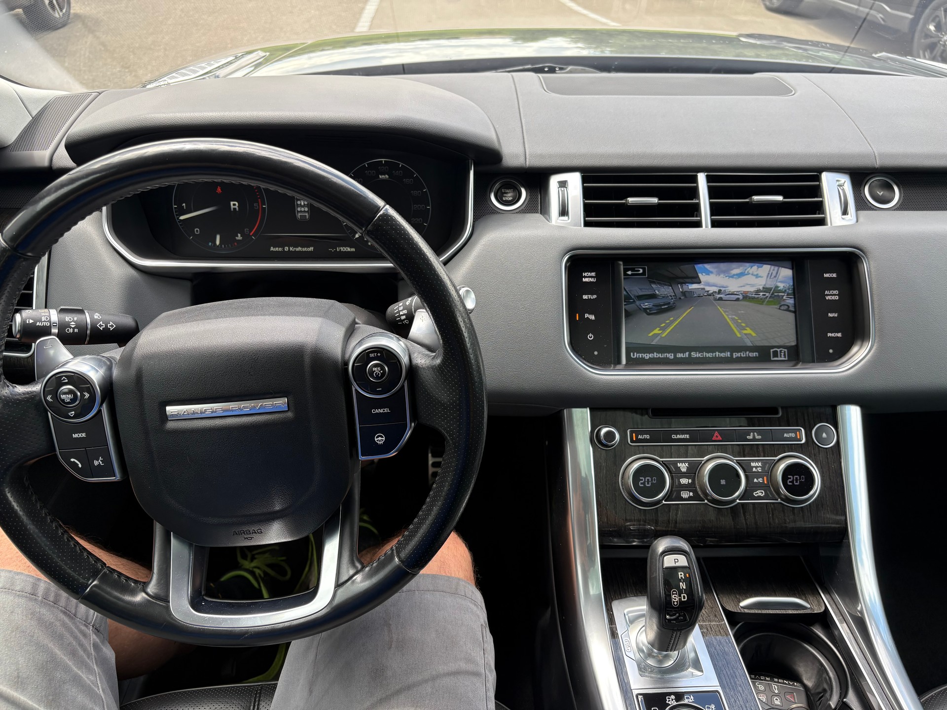 LAND ROVER Range Rover Sport 4.4 SDV8 Autobiography-image-12