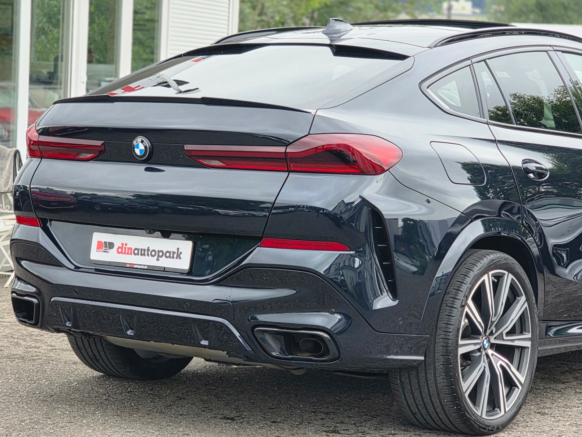BMW X6 xDrive 48V 40d Steptronic M Sport ** Vollausstattung ** 22Zoll **-image-8