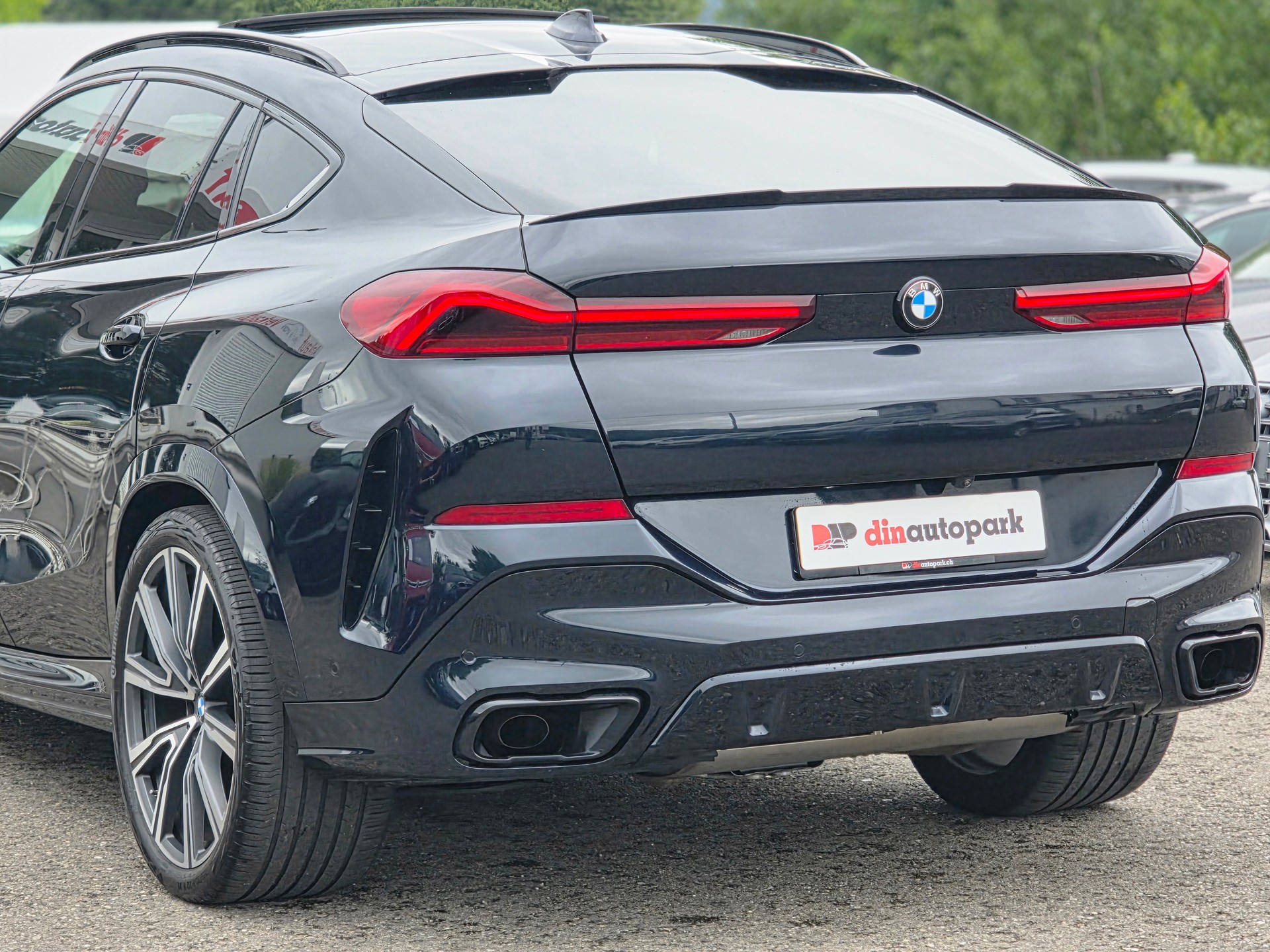 BMW X6 xDrive 48V 40d Steptronic M Sport ** Vollausstattung ** 22Zoll **-image-10