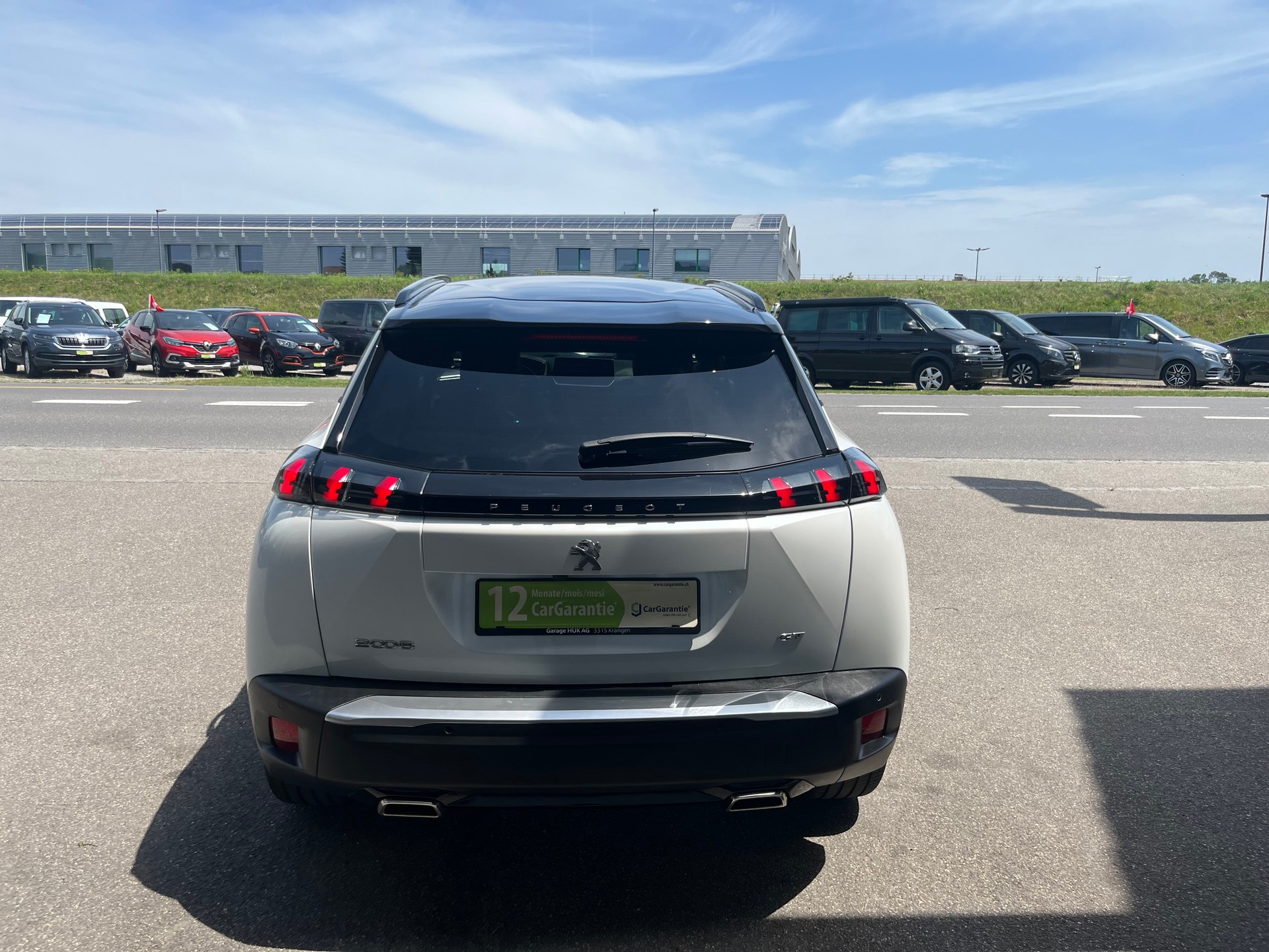 PEUGEOT 2008 1.2 PureTech GT EAT8+++155PS+++-image-2