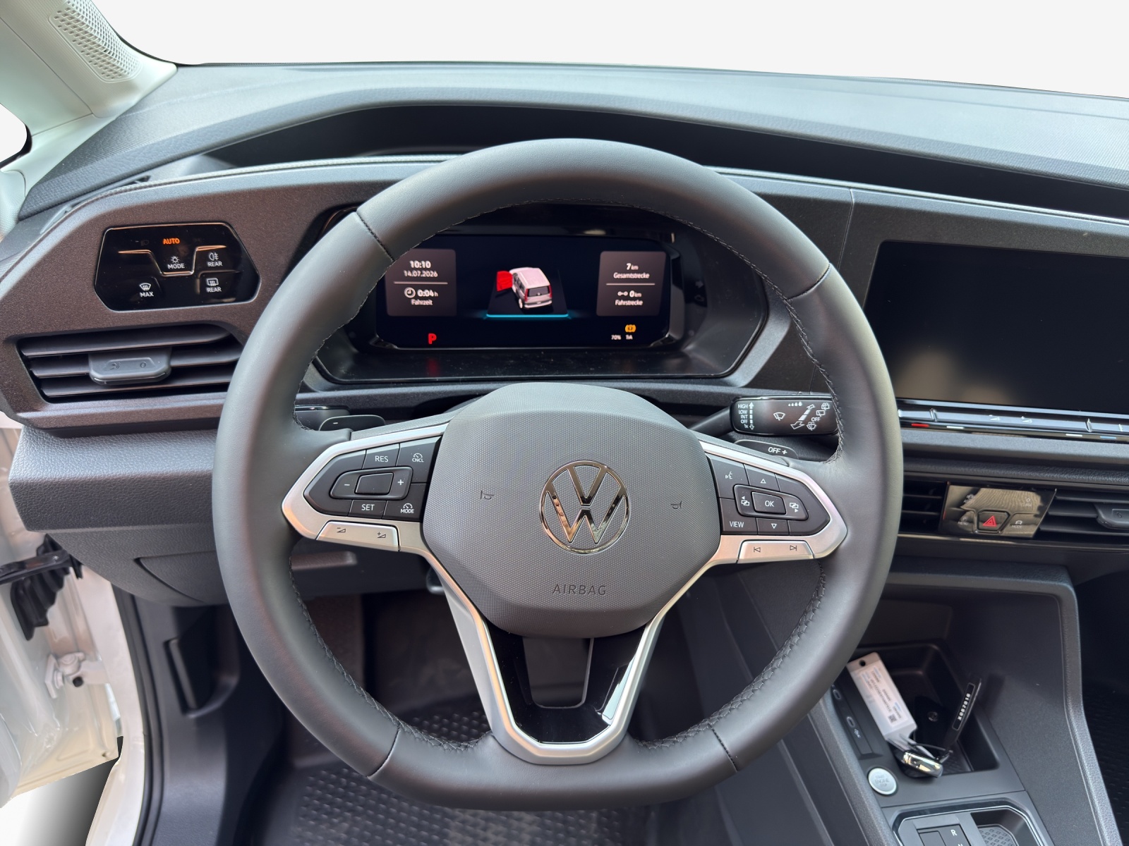 VW Caddy Cargo 1.5 TSI Plug in Hybrid DSG Maxi-image-9