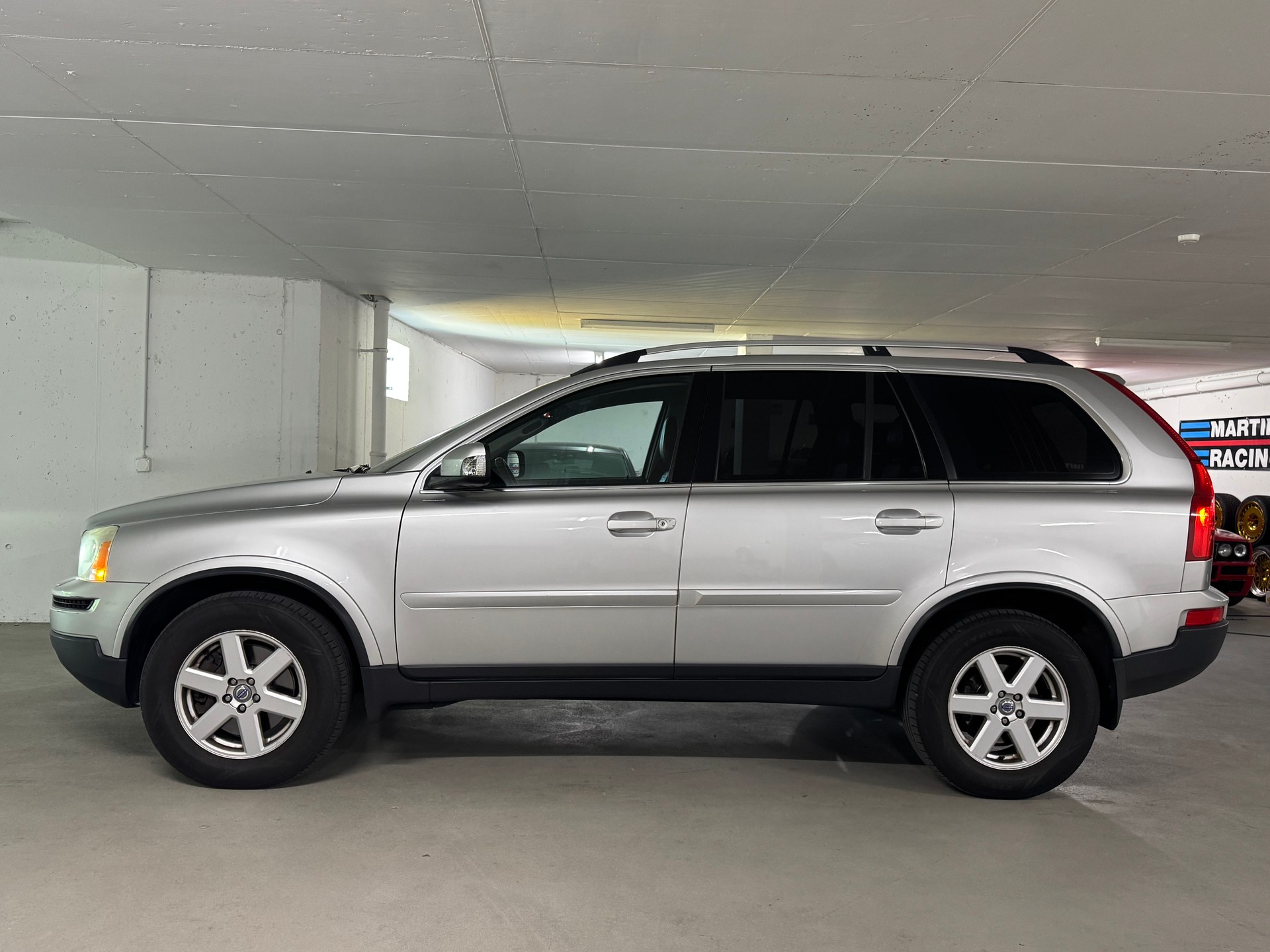 VOLVO XC90 2.5T AWD Summum Geartronic-image-3
