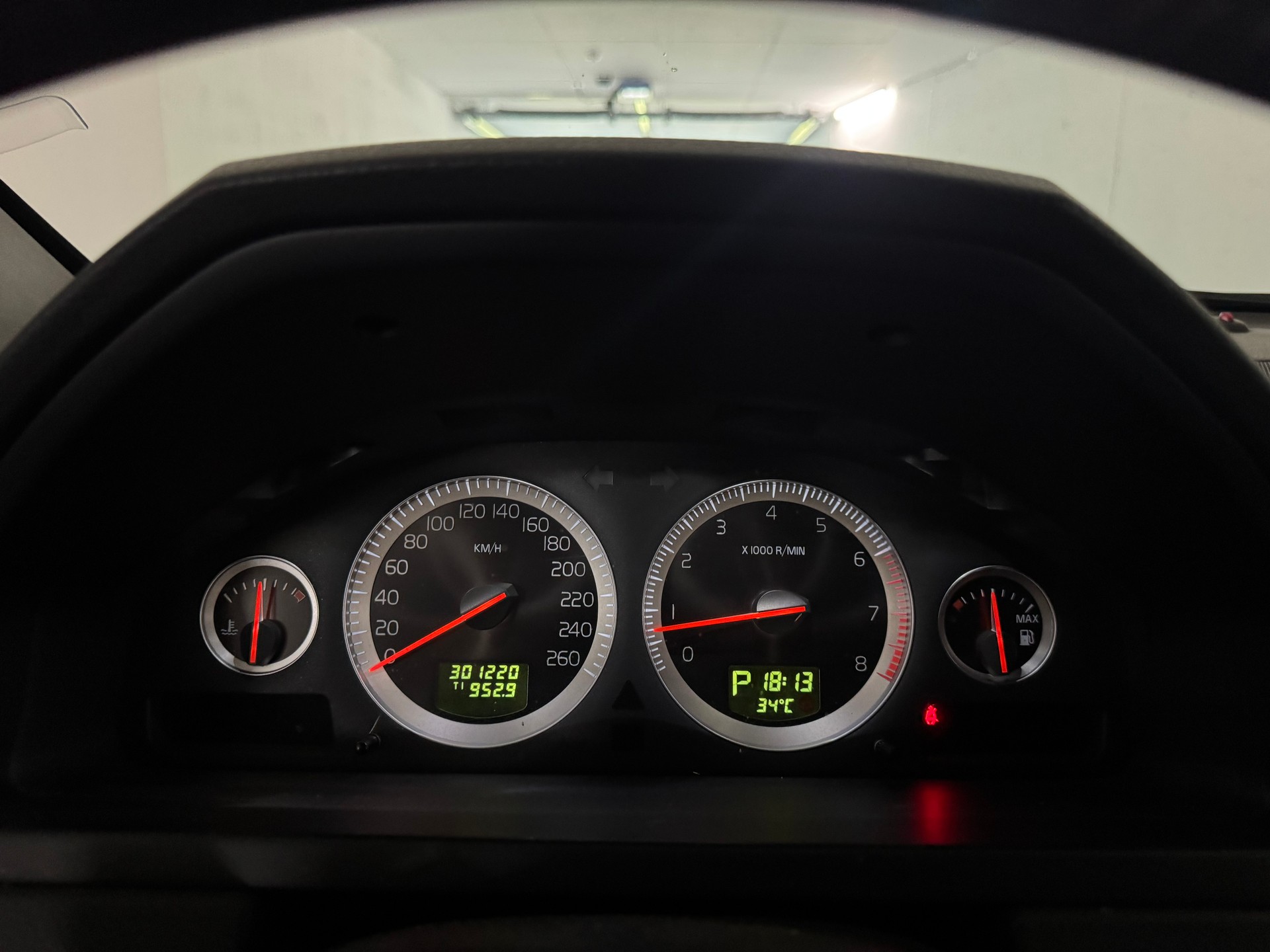 VOLVO XC90 2.5T AWD Summum Geartronic-image-15