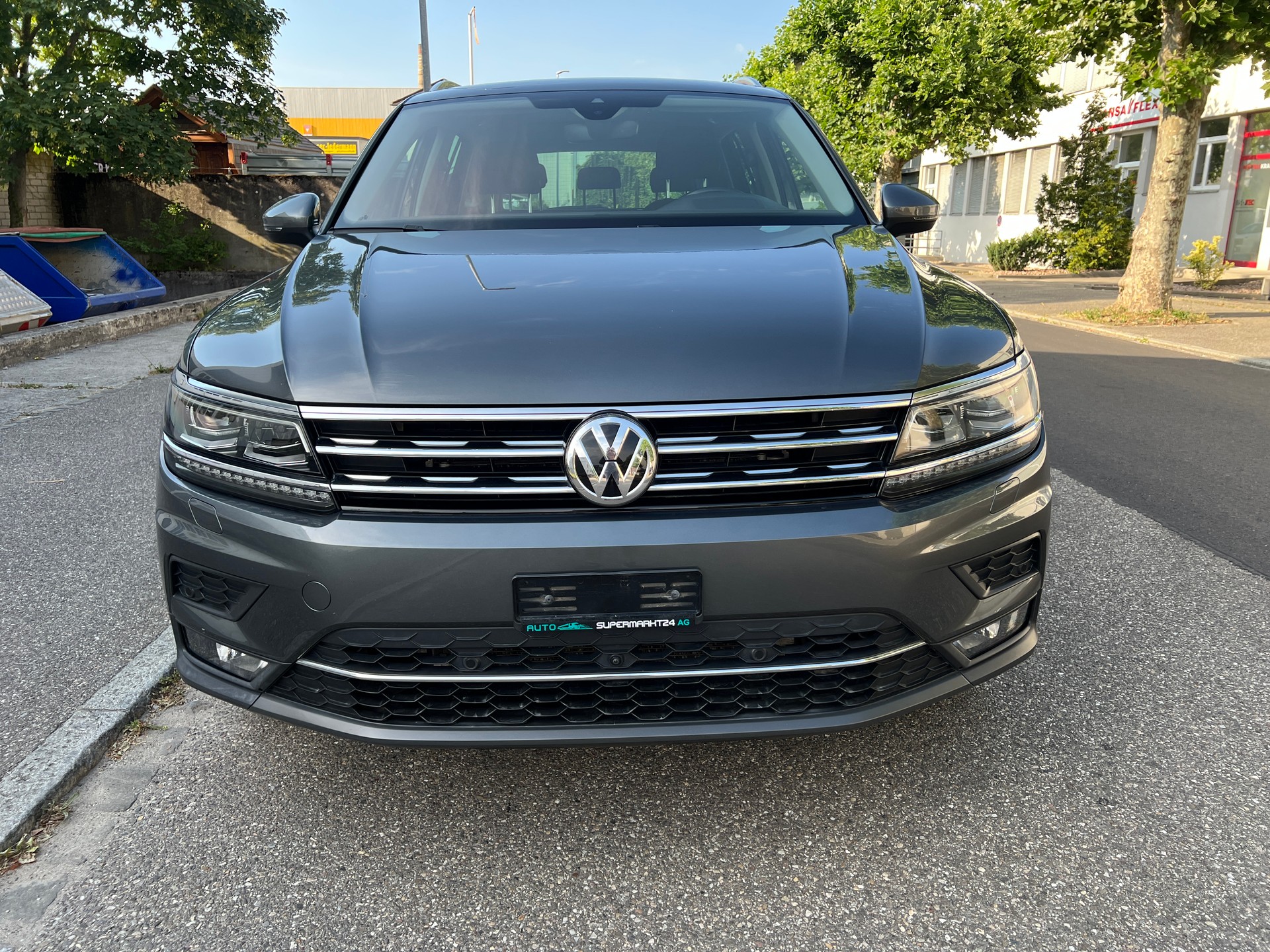 VW Tiguan 2.0 TDI SCR Highline 4Motion DSG-image-4