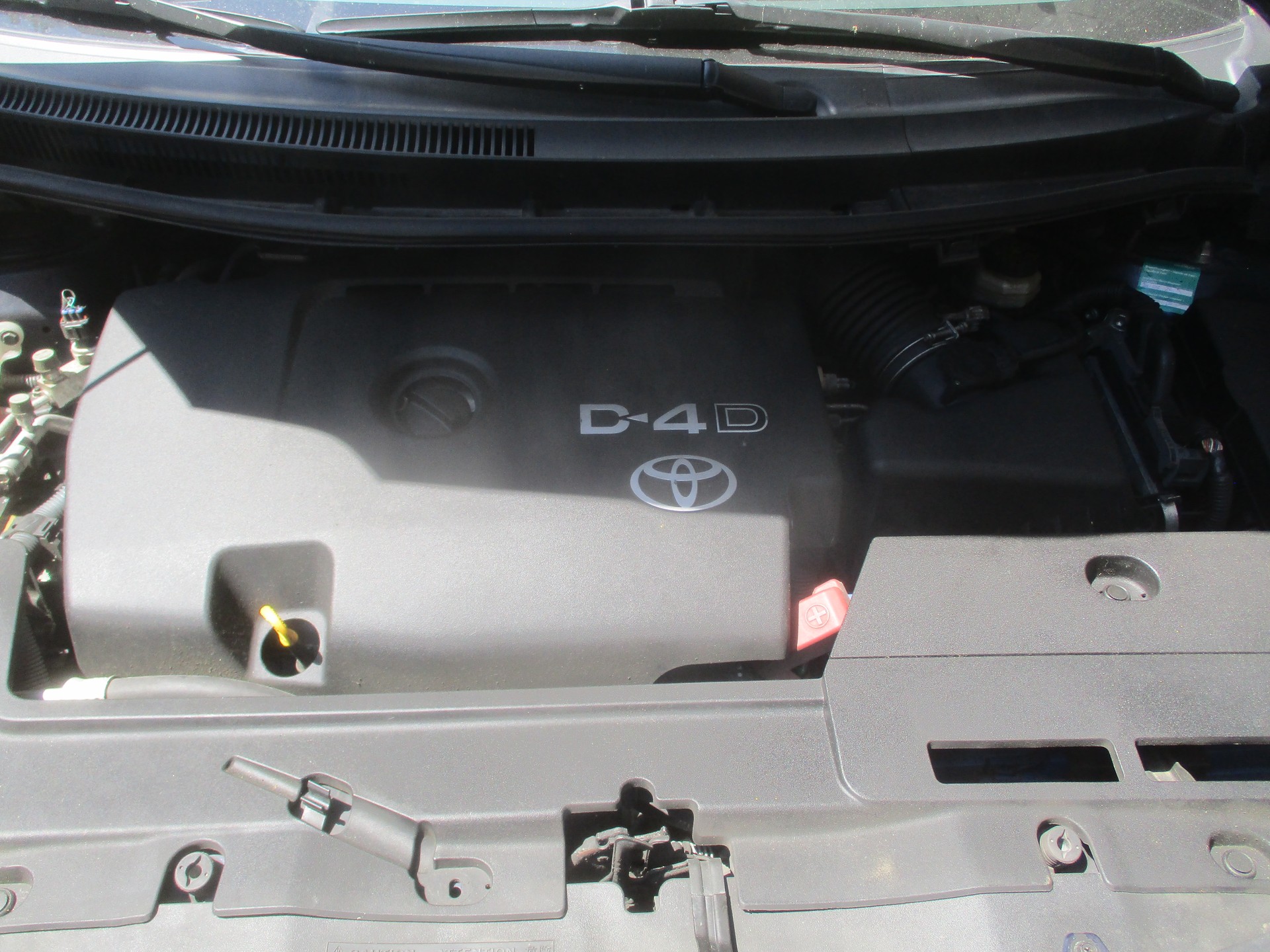 TOYOTA Auris 2.0 D-4D Linea Sol-image-10