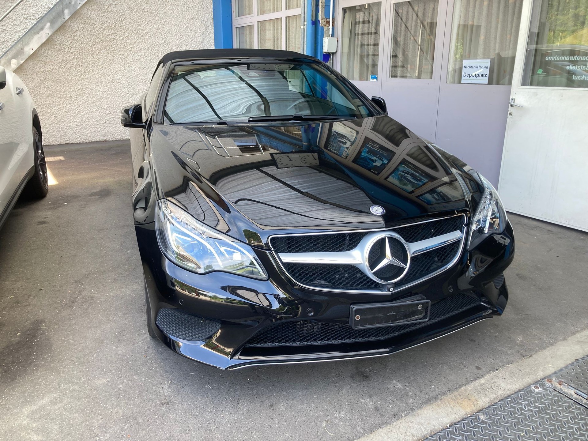 MERCEDES-BENZ E 250 7G-Tronic-image-0