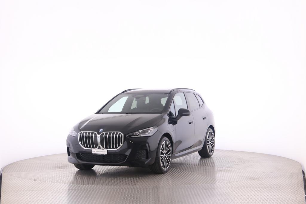 BMW 230e xDrive paddles Active Tourer