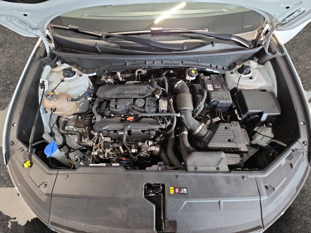 HYUNDAI Tucson 1.6 T-GDi Vertex 4WD-image-11