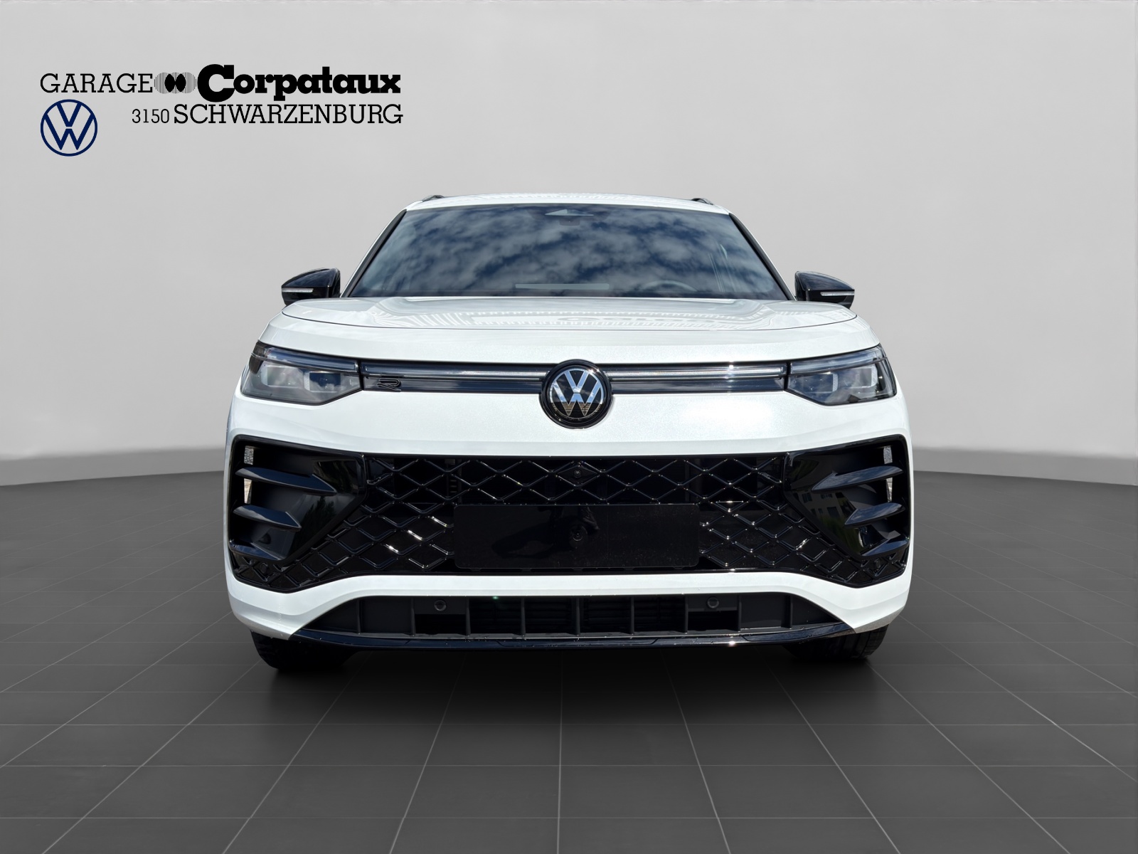 VW Tayron 2.0 TSI R-Line DSG 4Motion-image-0