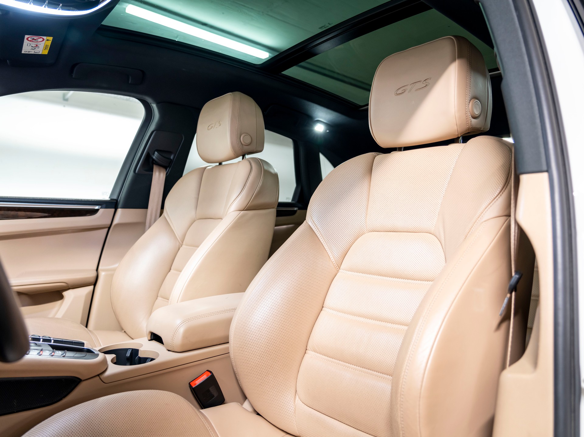 PORSCHE Macan GTS PDK-image-14