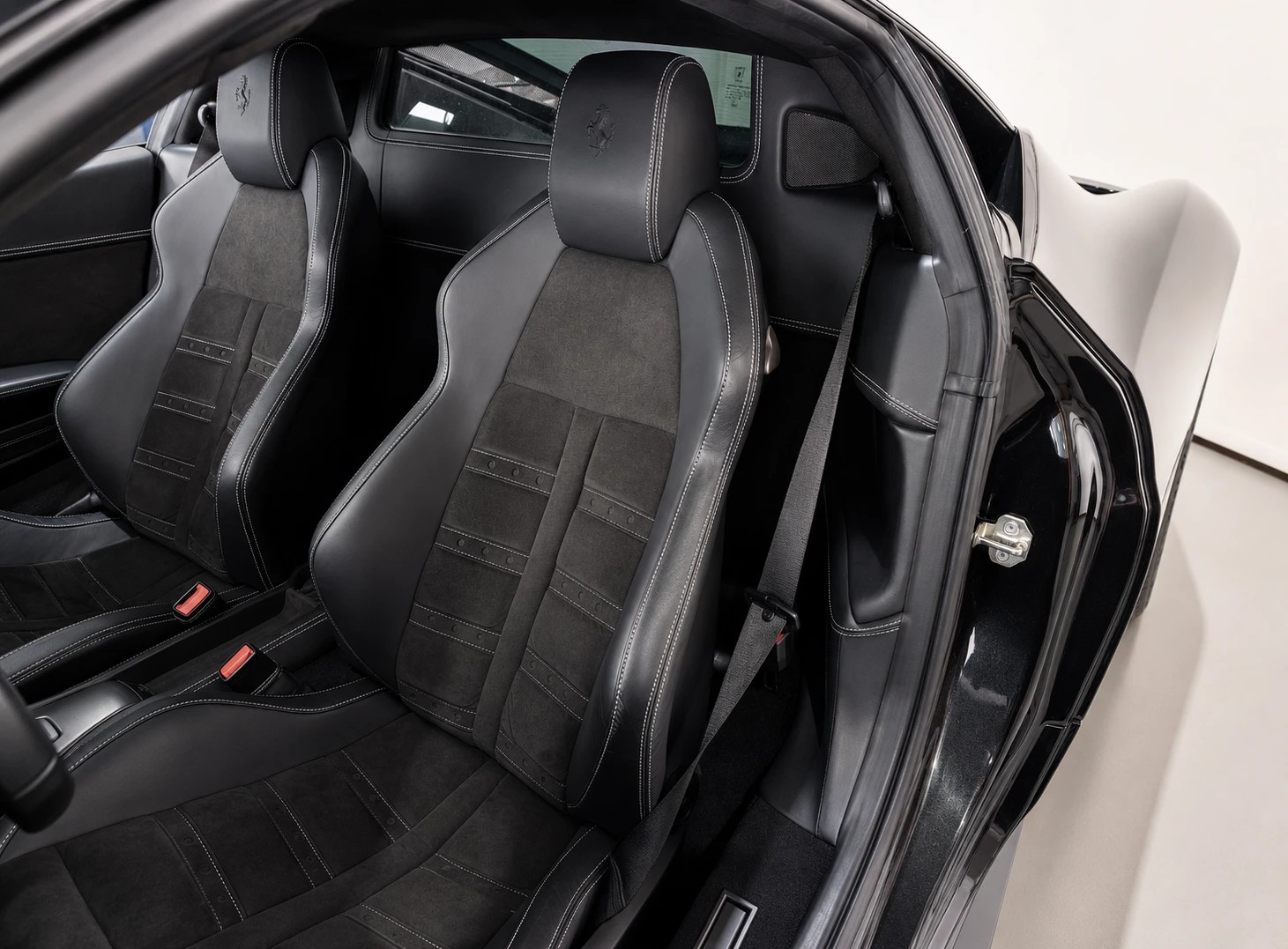 FERRARI 458 4.5 Italia-image-17