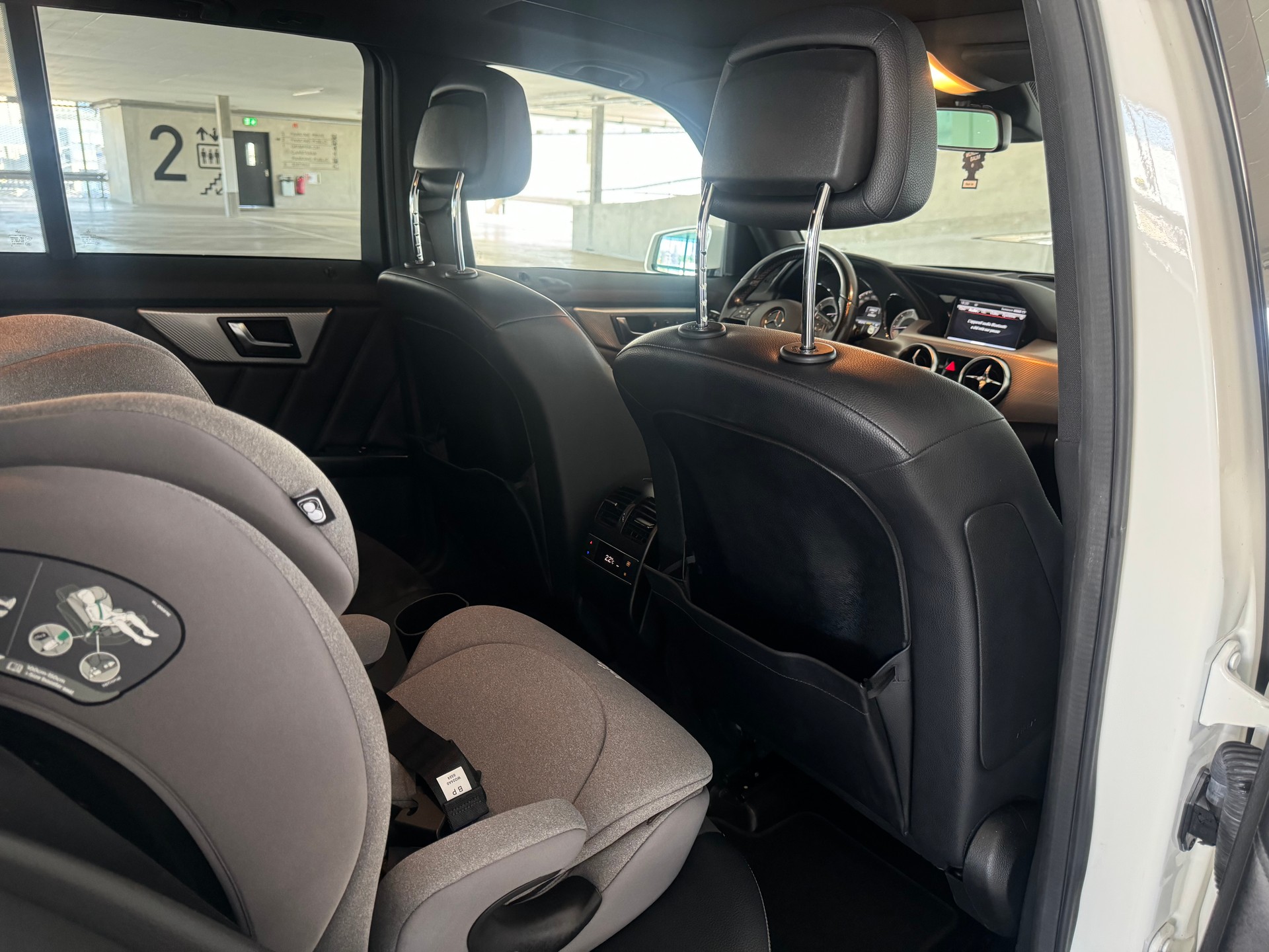 MERCEDES-BENZ GLK 250 BlueTEC 4Matic 7G-Tronic-image-11