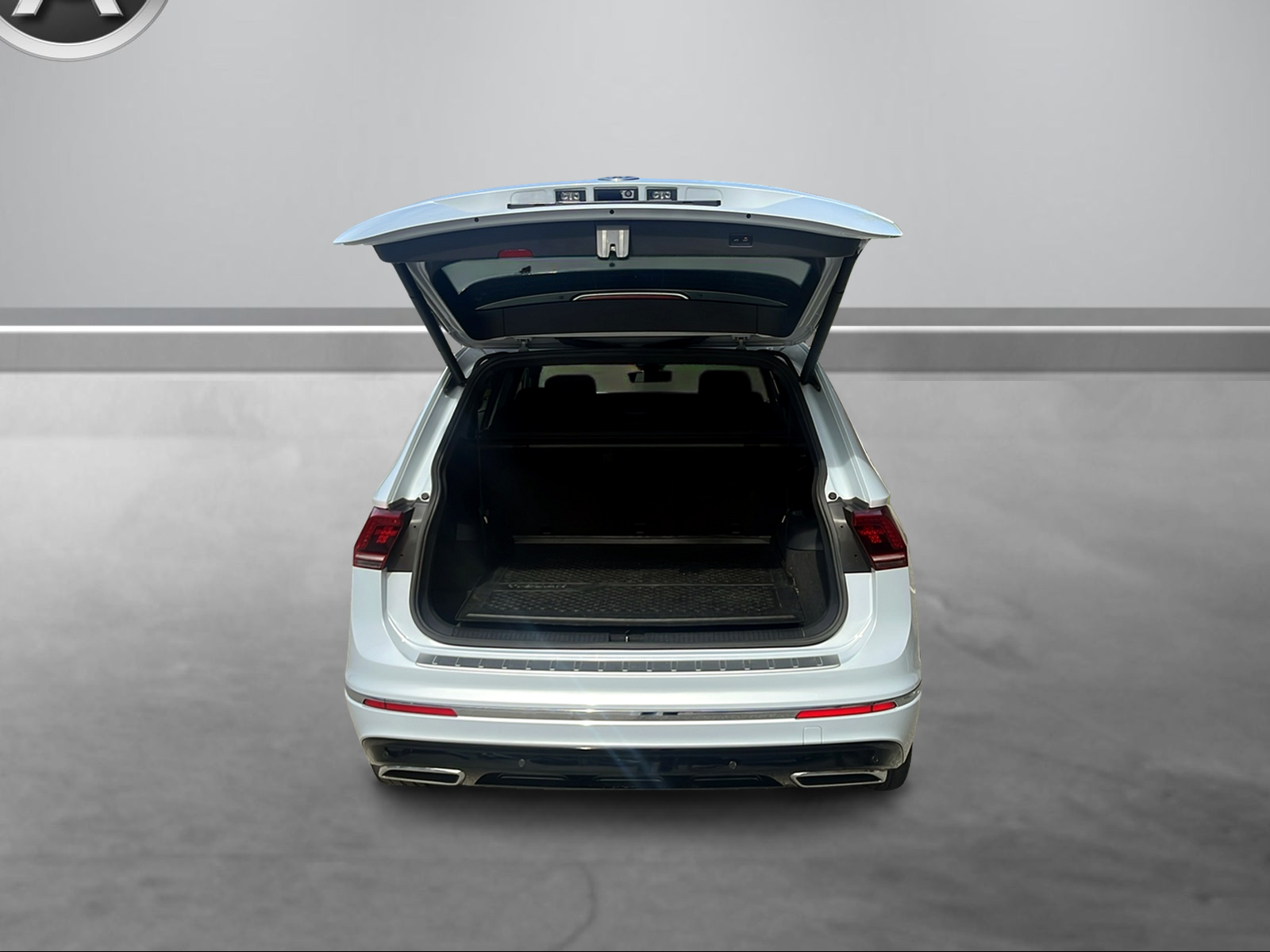 VW Tiguan Allspace 2.0TSI Highline 4Motion DSG-image-8