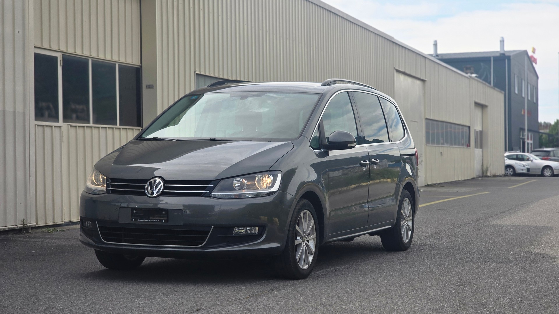 VW Sharan 2.0 TDI BMT Highline 4Motion DSG-image-2