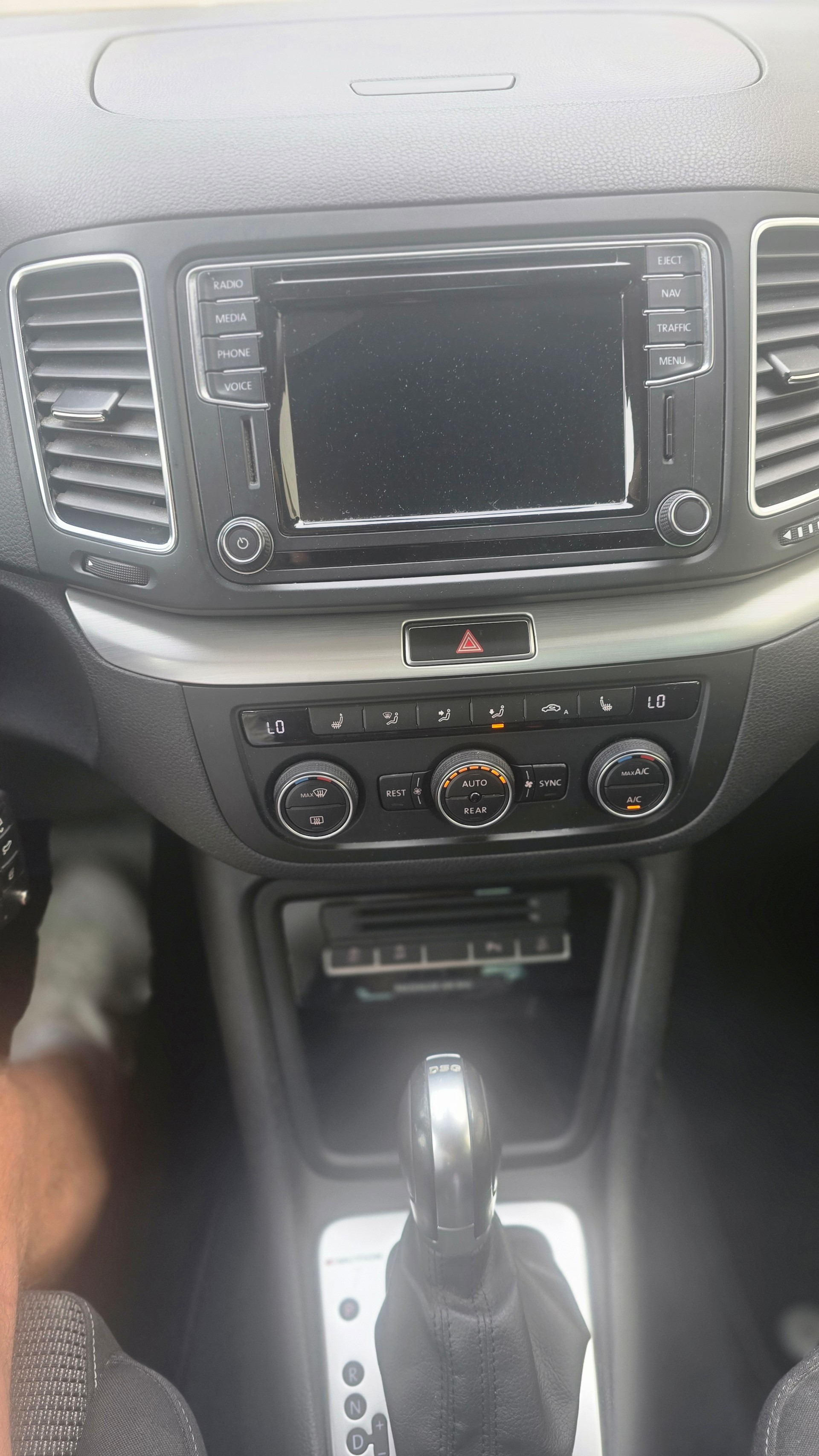 VW Sharan 2.0 TDI BMT Highline 4Motion DSG-image-9
