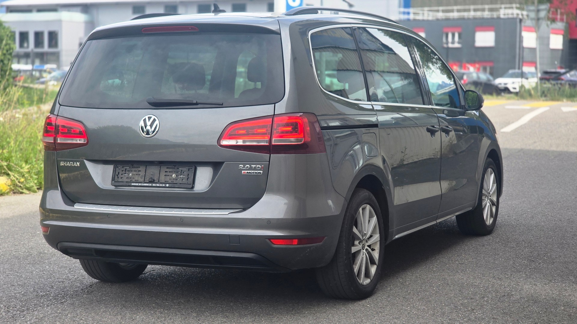 VW Sharan 2.0 TDI BMT Highline 4Motion DSG-image-3