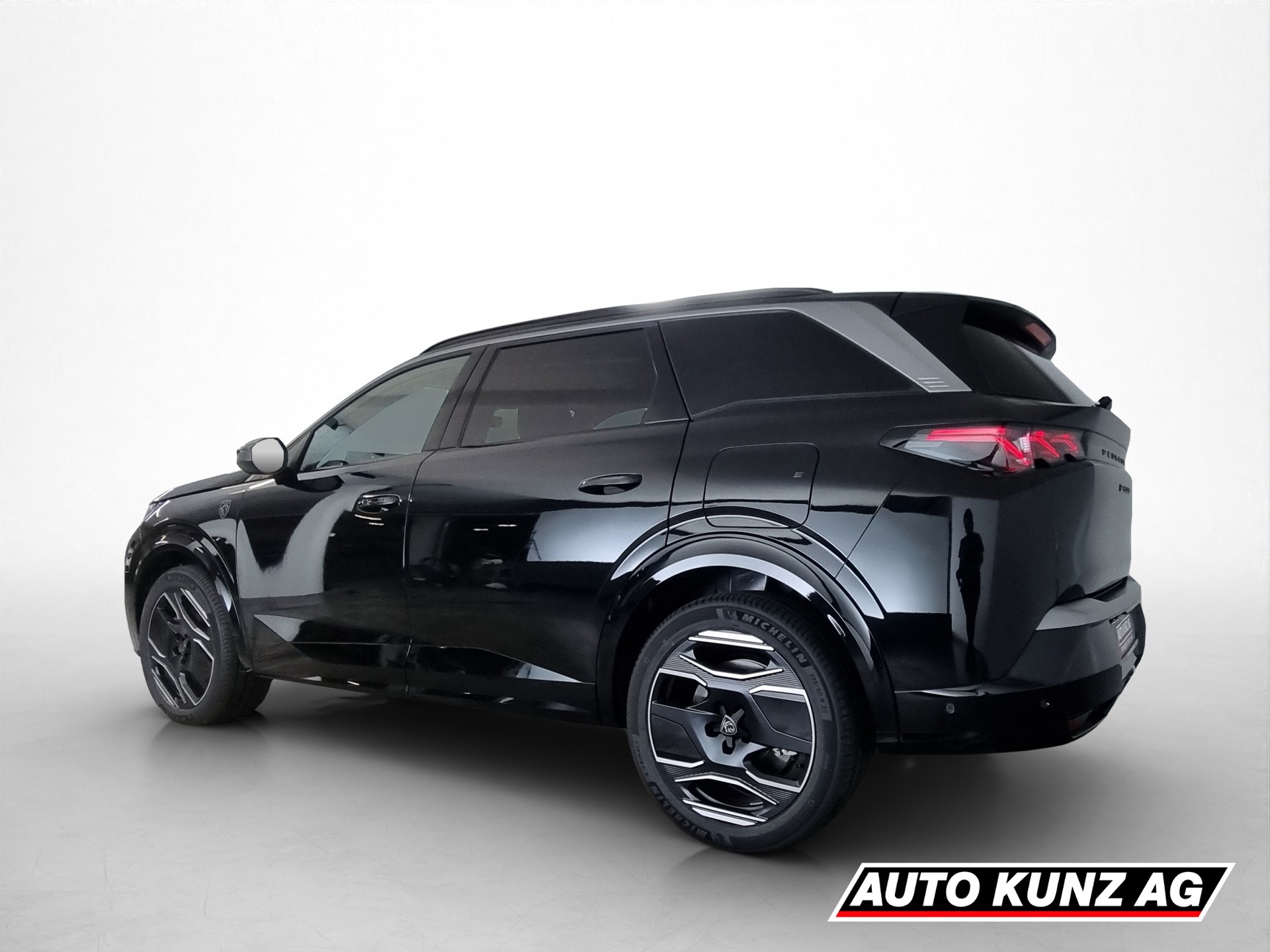 PEUGEOT 5008 GT Exclusive AWD 73kWh 7-Plätzer-showroom-element-3
