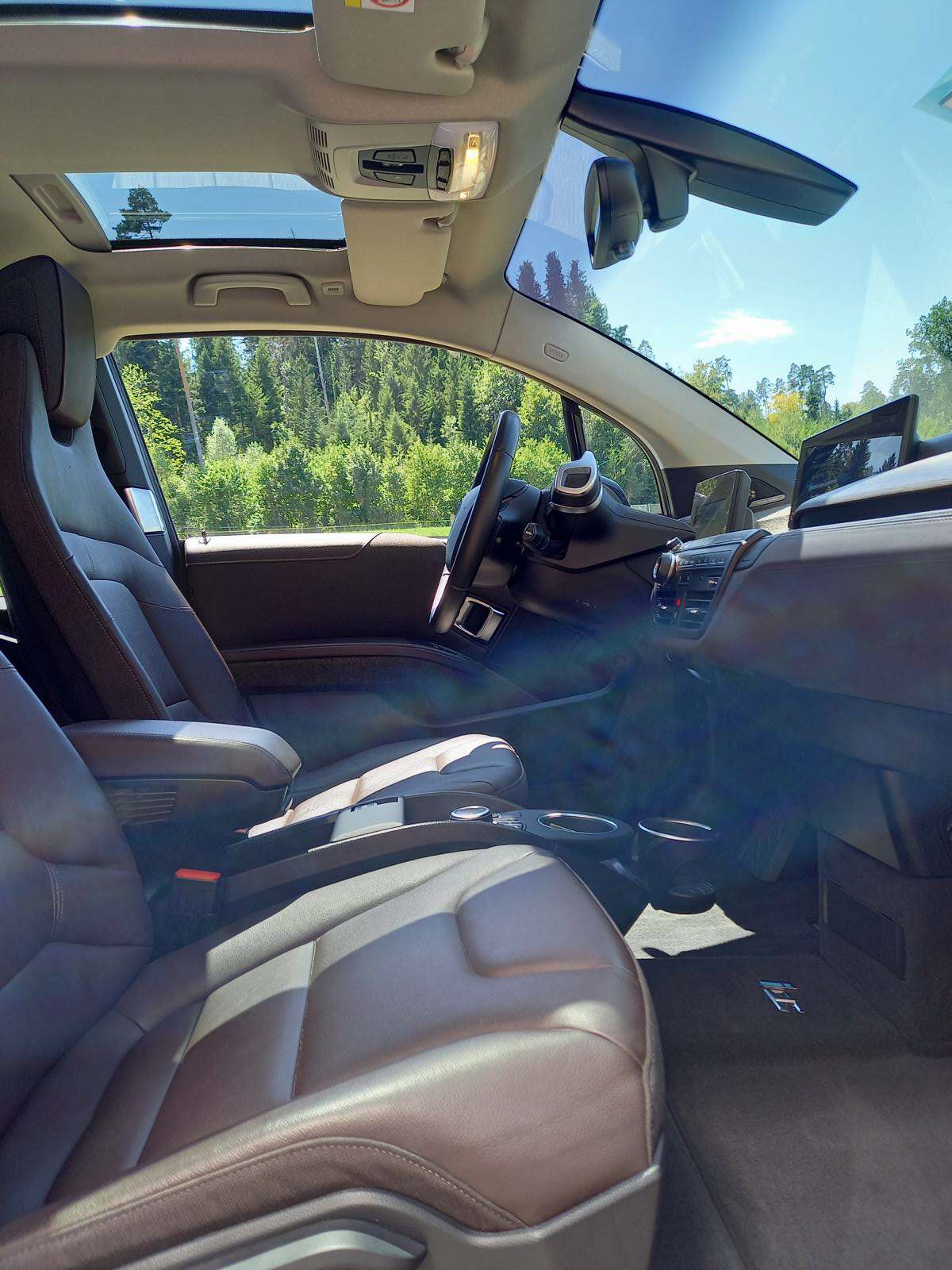 BMW i3s (120Ah)-image-9