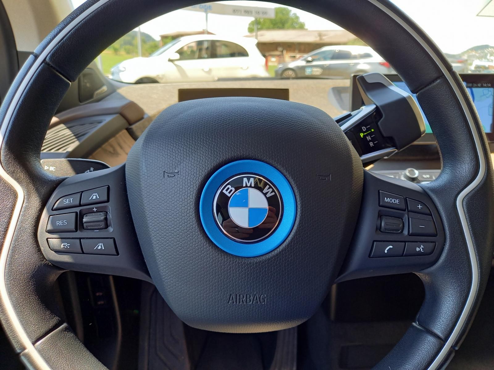 BMW i3s (120Ah)-image-5