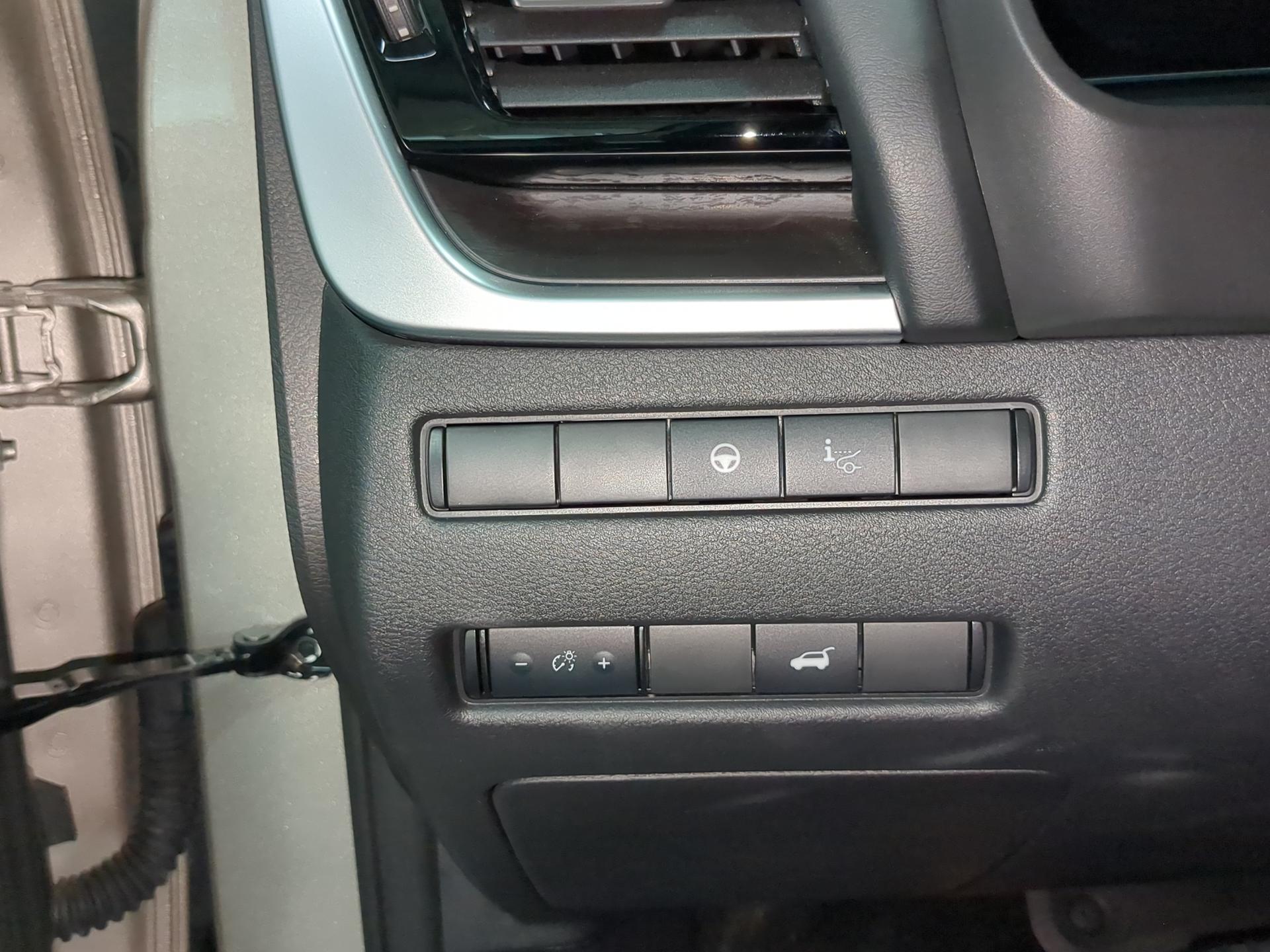 NISSAN X-Trail 1.5 VC-T e-Power 4WD Tekna+-image-18