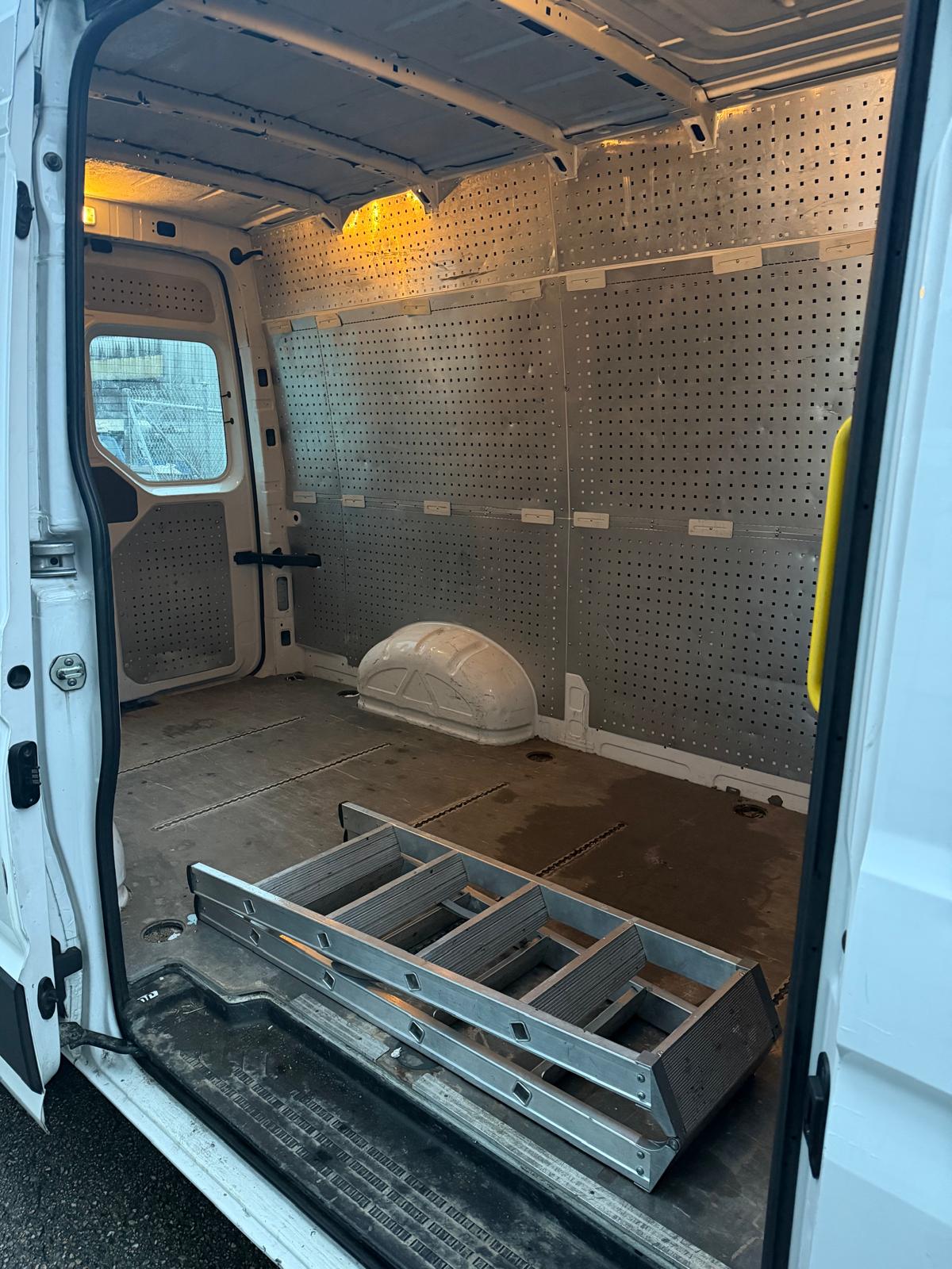 VW Crafter 35 BMT-image-6