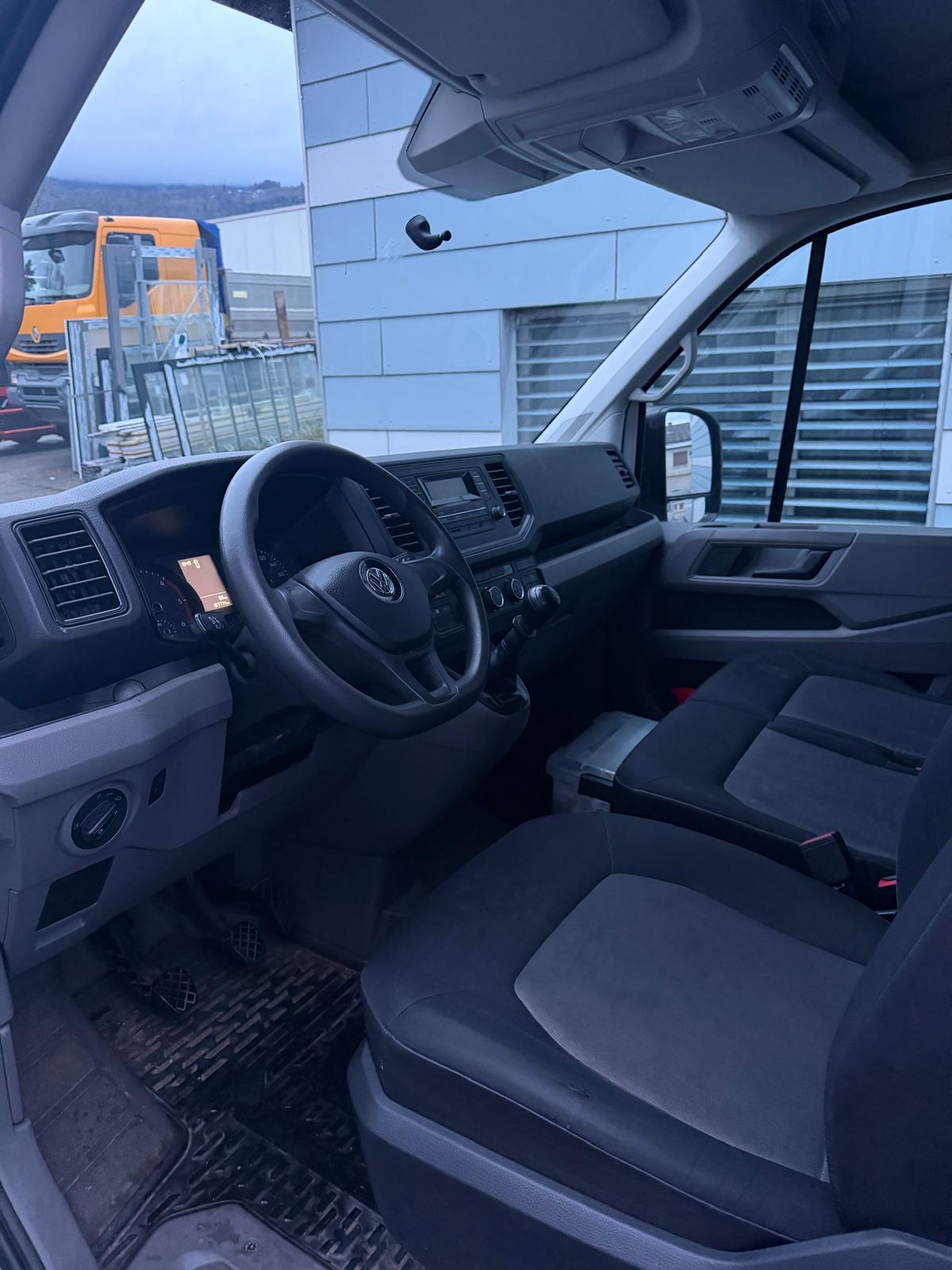 VW Crafter 35 BMT-image-8