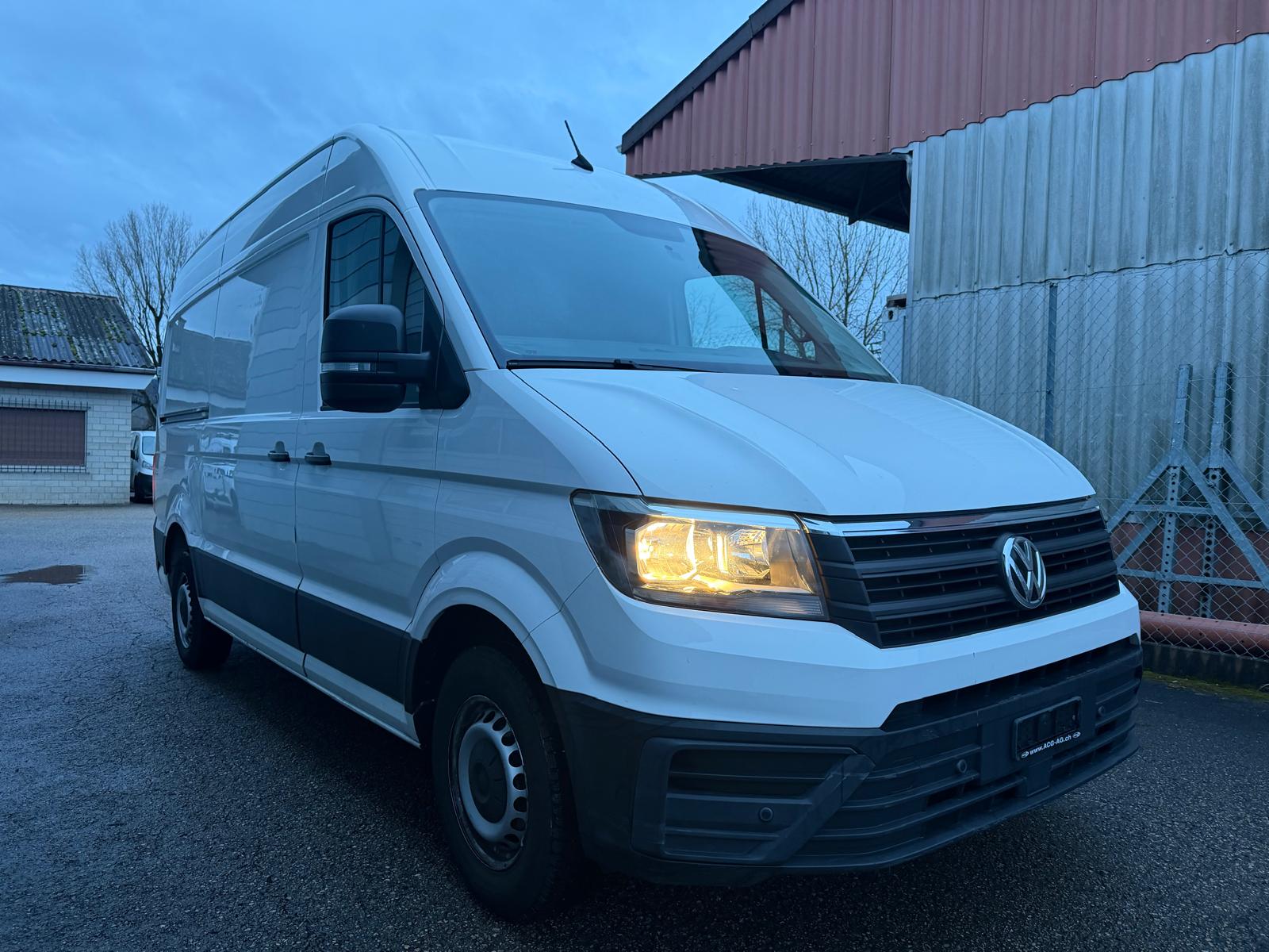 VW Crafter 35 BMT-image-2