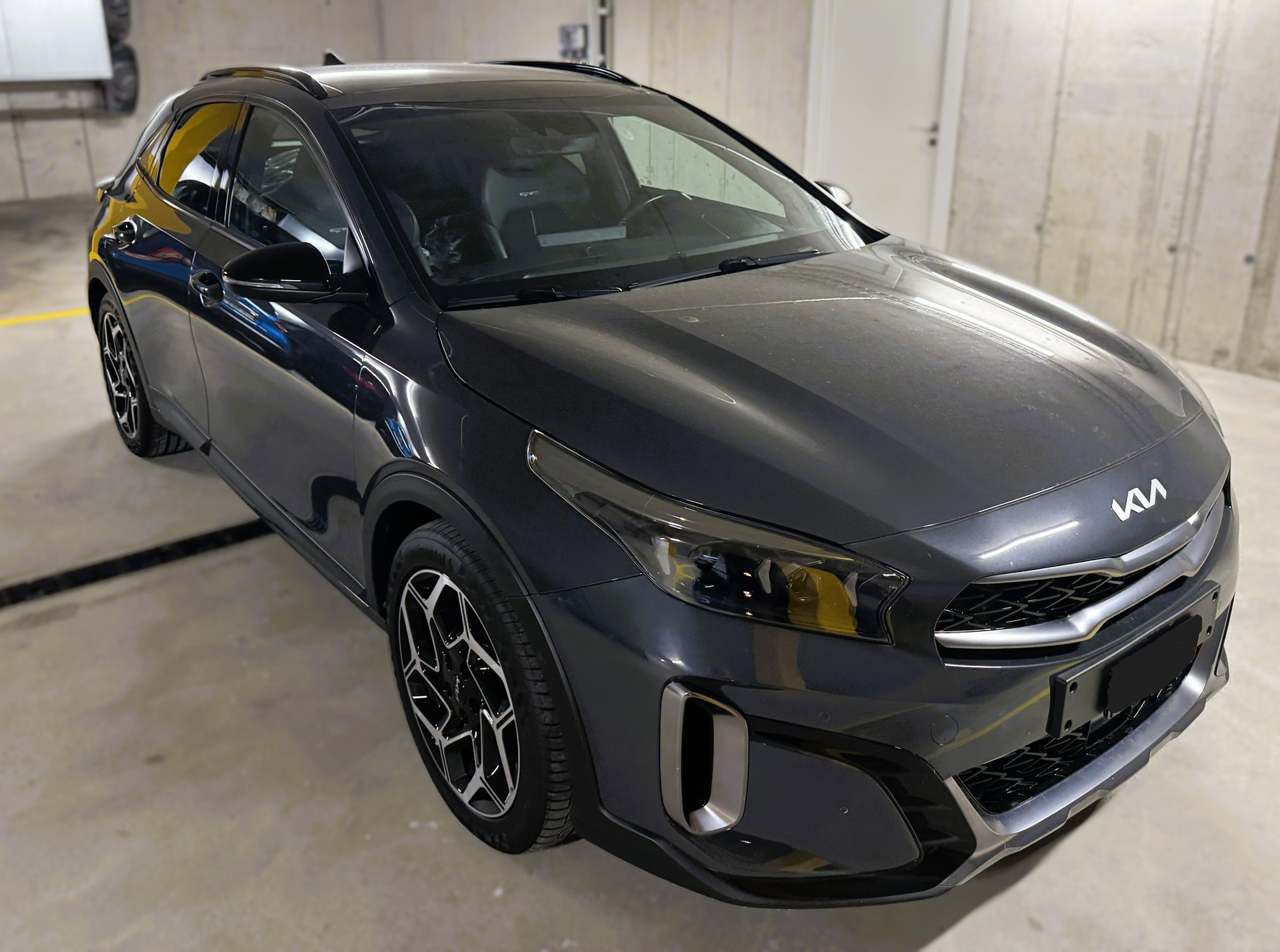 KIA XCEED 1.6 T-GDi GT-Line 204PS | Panorama Glasdach | Anhängerkupplung | CH-Fahrzeug | Vollausstattung-image-0