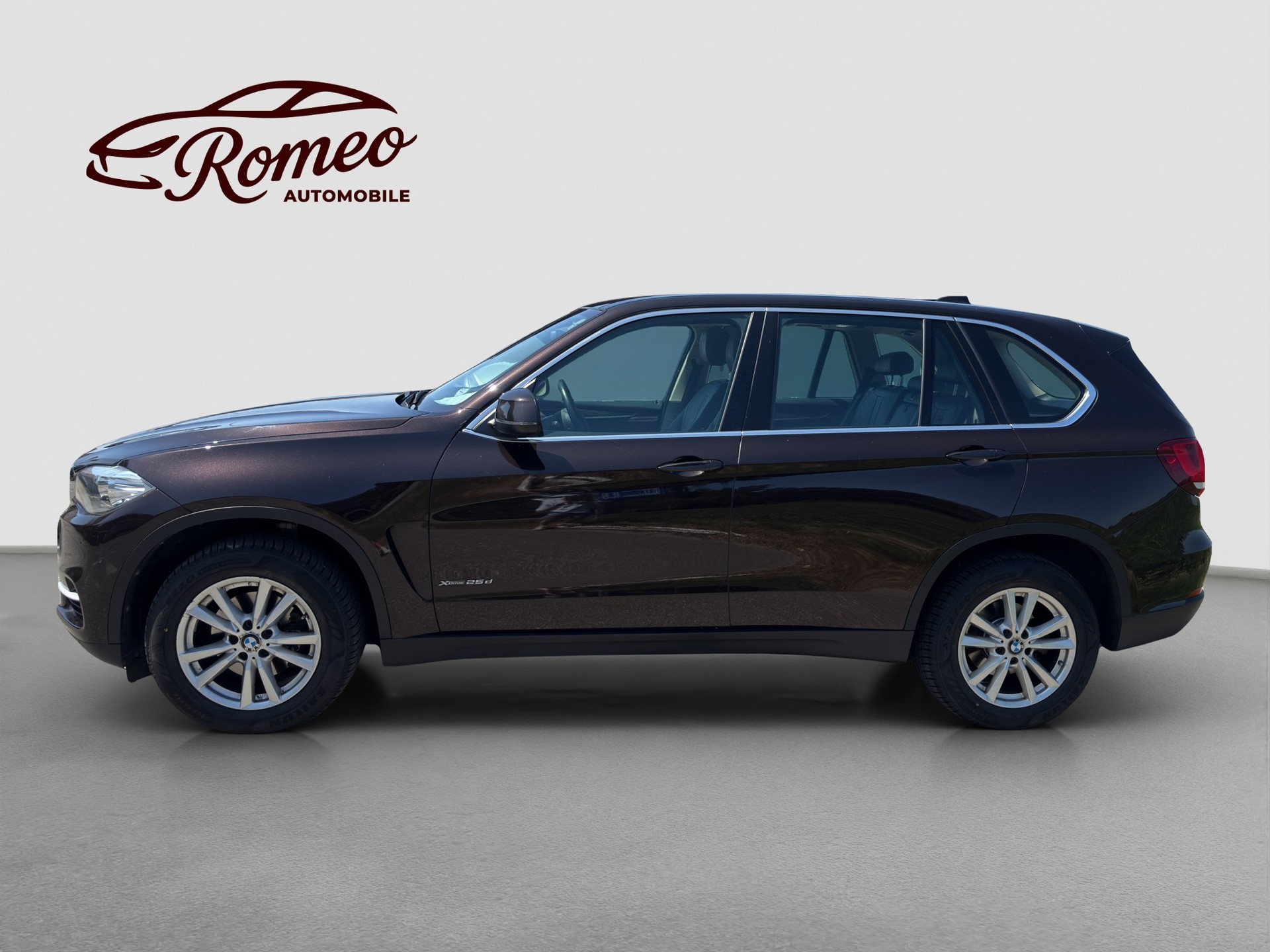 BMW X5 xDrive 25d Steptronic ** Frisch ab MFK und Service ** CH Auto ** 2. Hand **-image-4