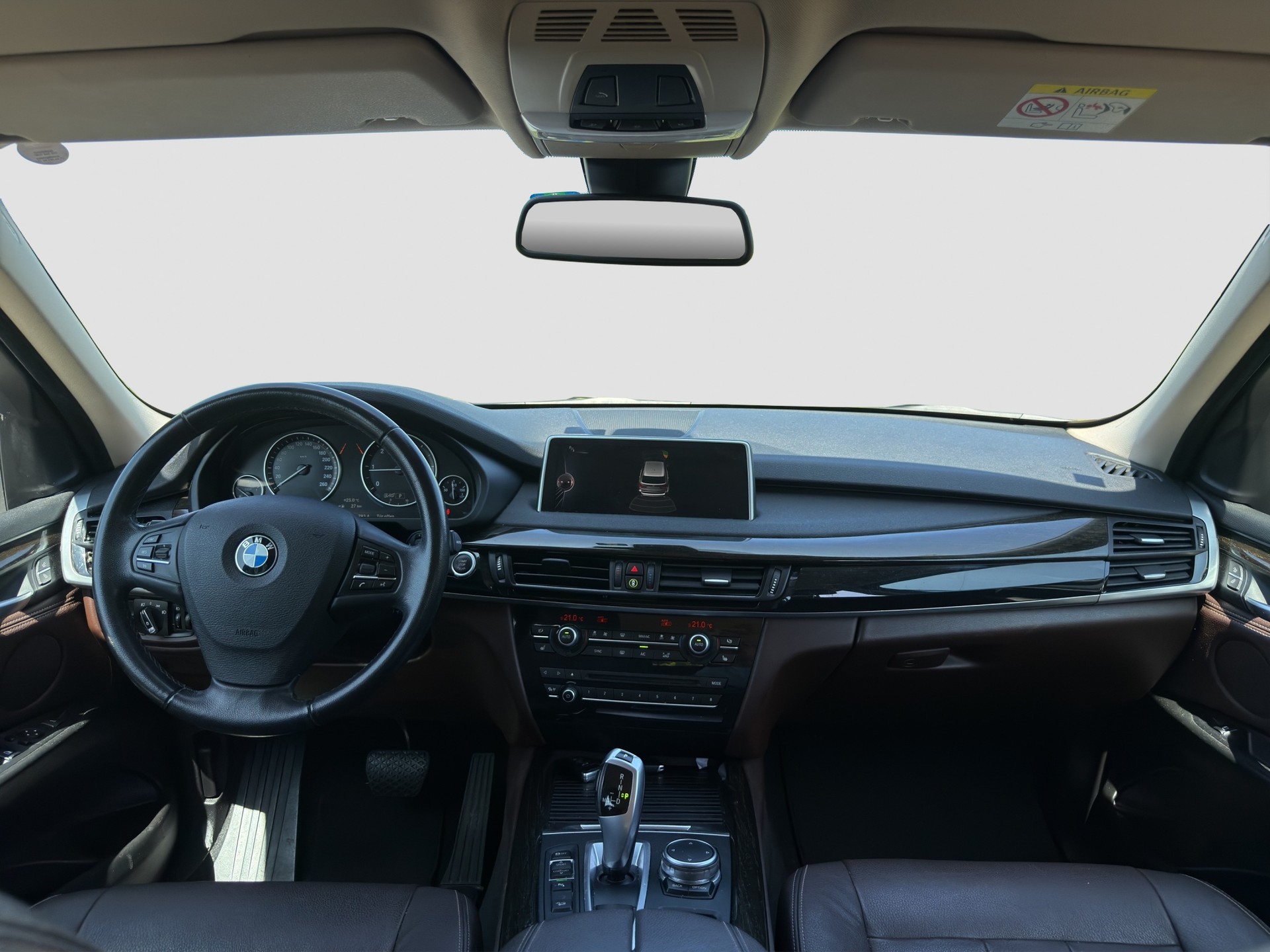 BMW X5 xDrive 25d Steptronic ** Frisch ab MFK und Service ** CH Auto ** 2. Hand **-image-9