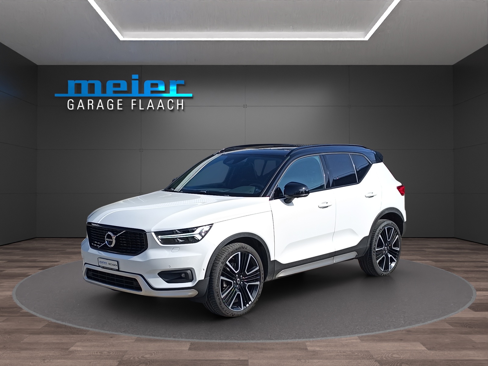 VOLVO XC40 2.0 T5 R-Design AWD-image-0