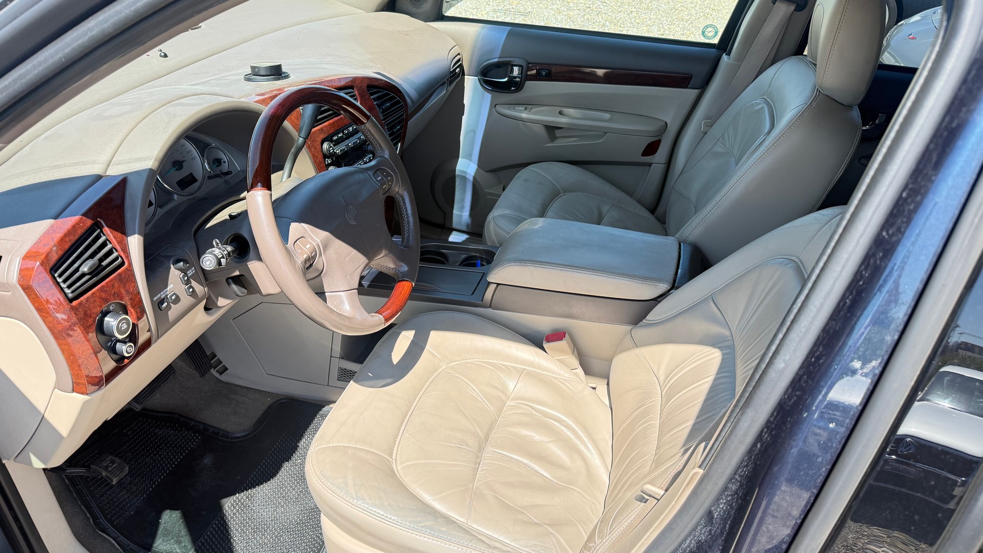 BUICK RENDEZ-VOUS 3.6 AWD-showroom-element-2