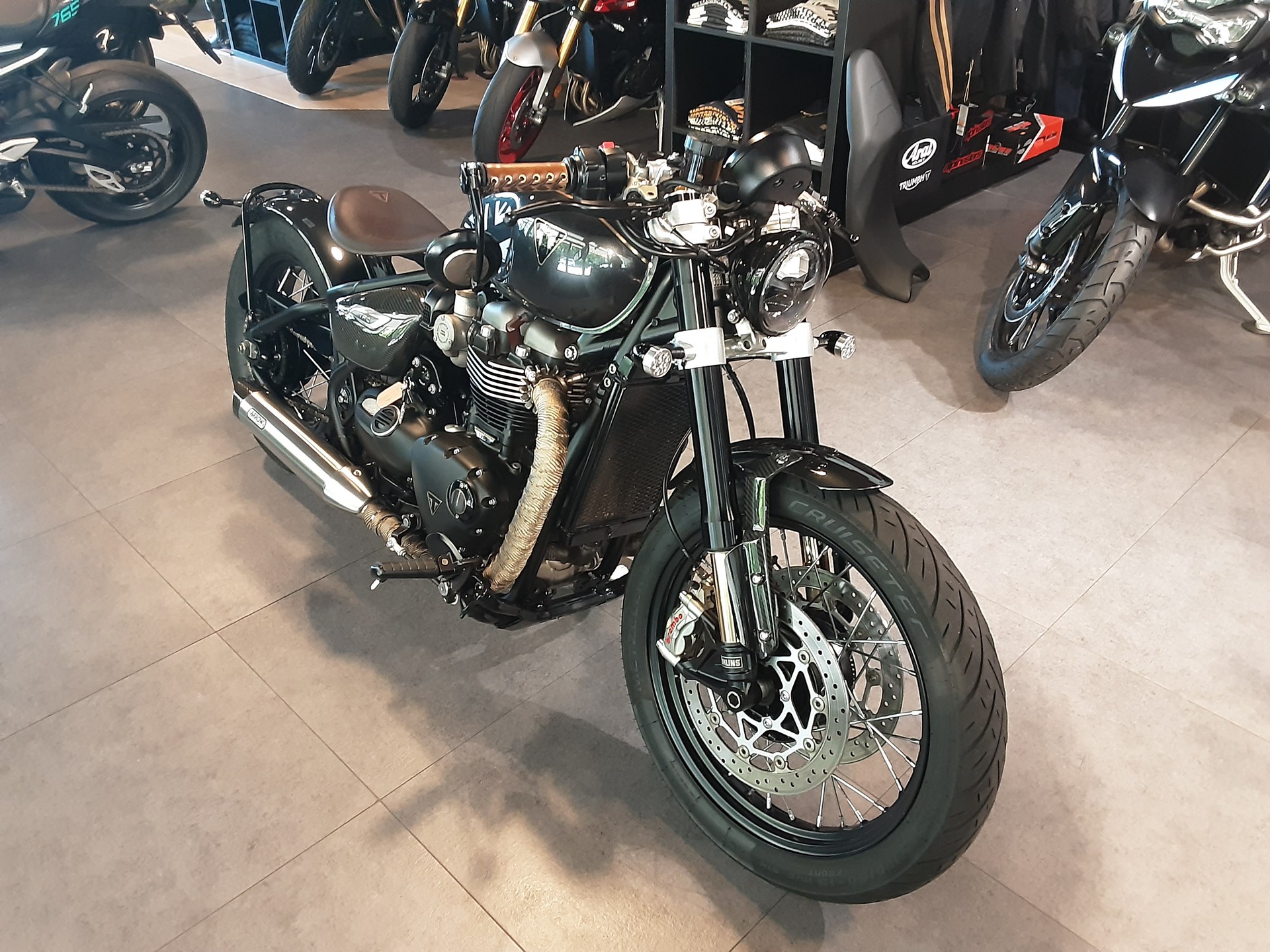 TRIUMPH Bonneville 1200 Bobber TFC N. 202-image-2