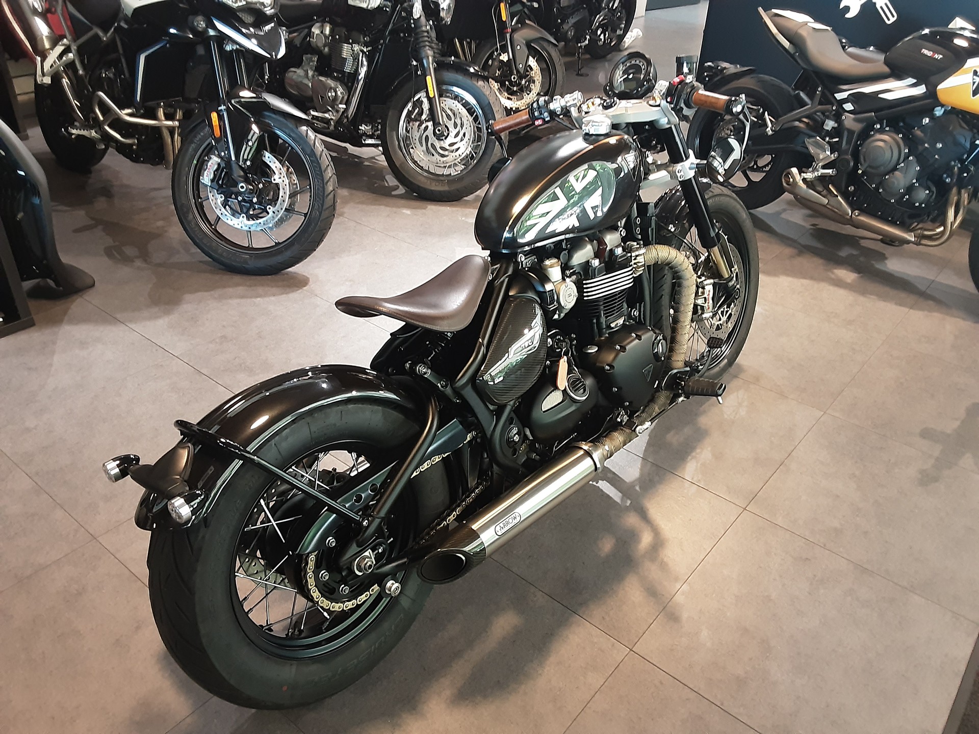 TRIUMPH Bonneville 1200 Bobber TFC N. 202-image-4