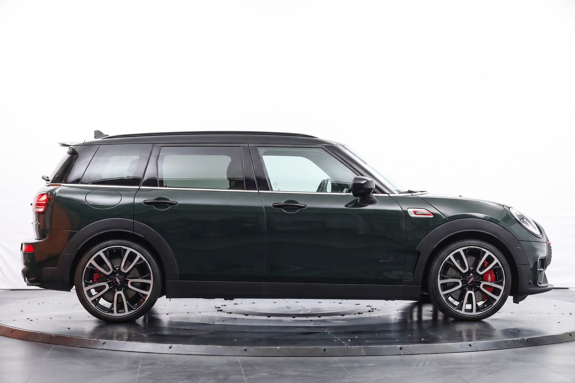 MINI Clubman Cooper John Cooper Works ALL4 Steptronic-image-4