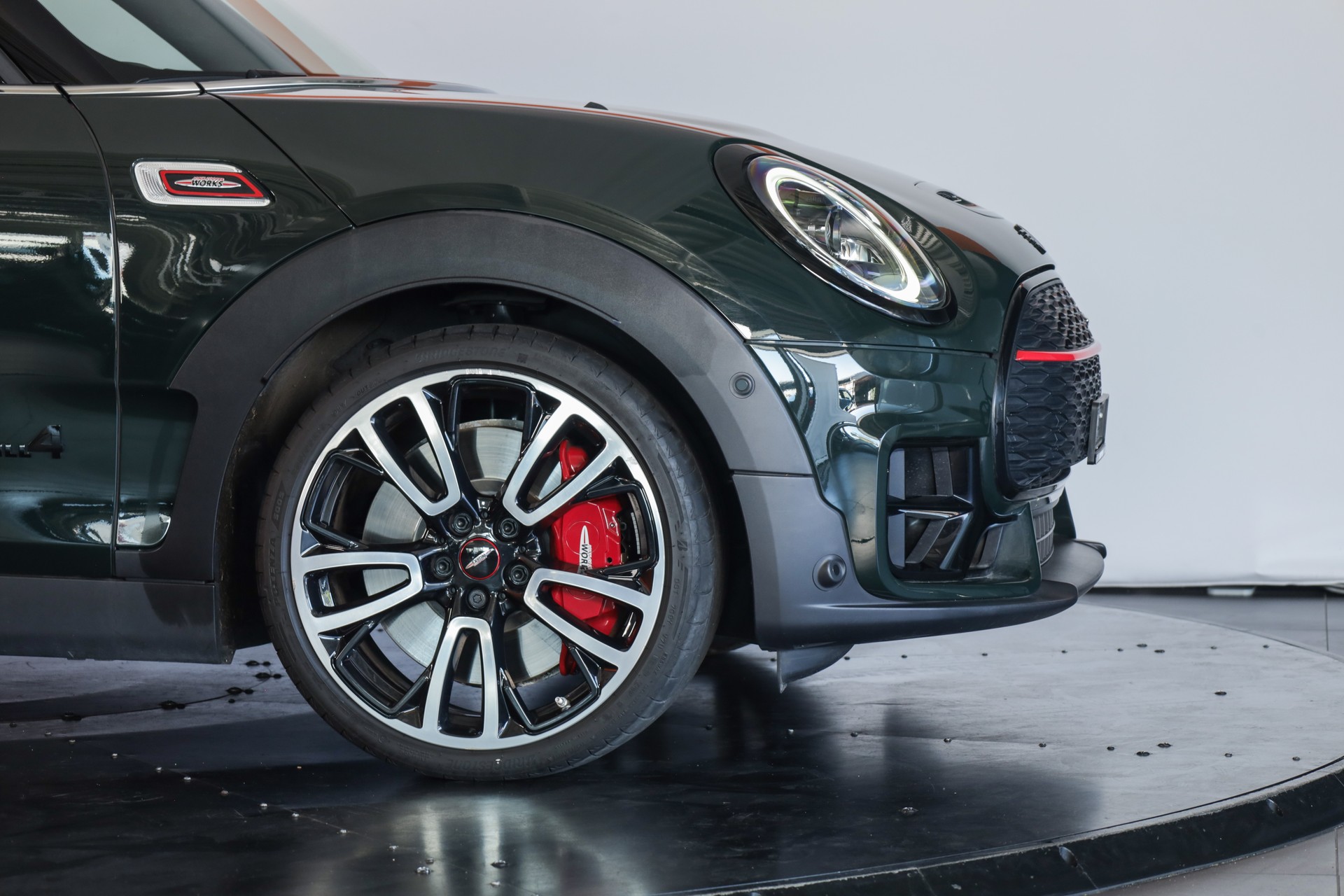 MINI Clubman Cooper John Cooper Works ALL4 Steptronic-image-7