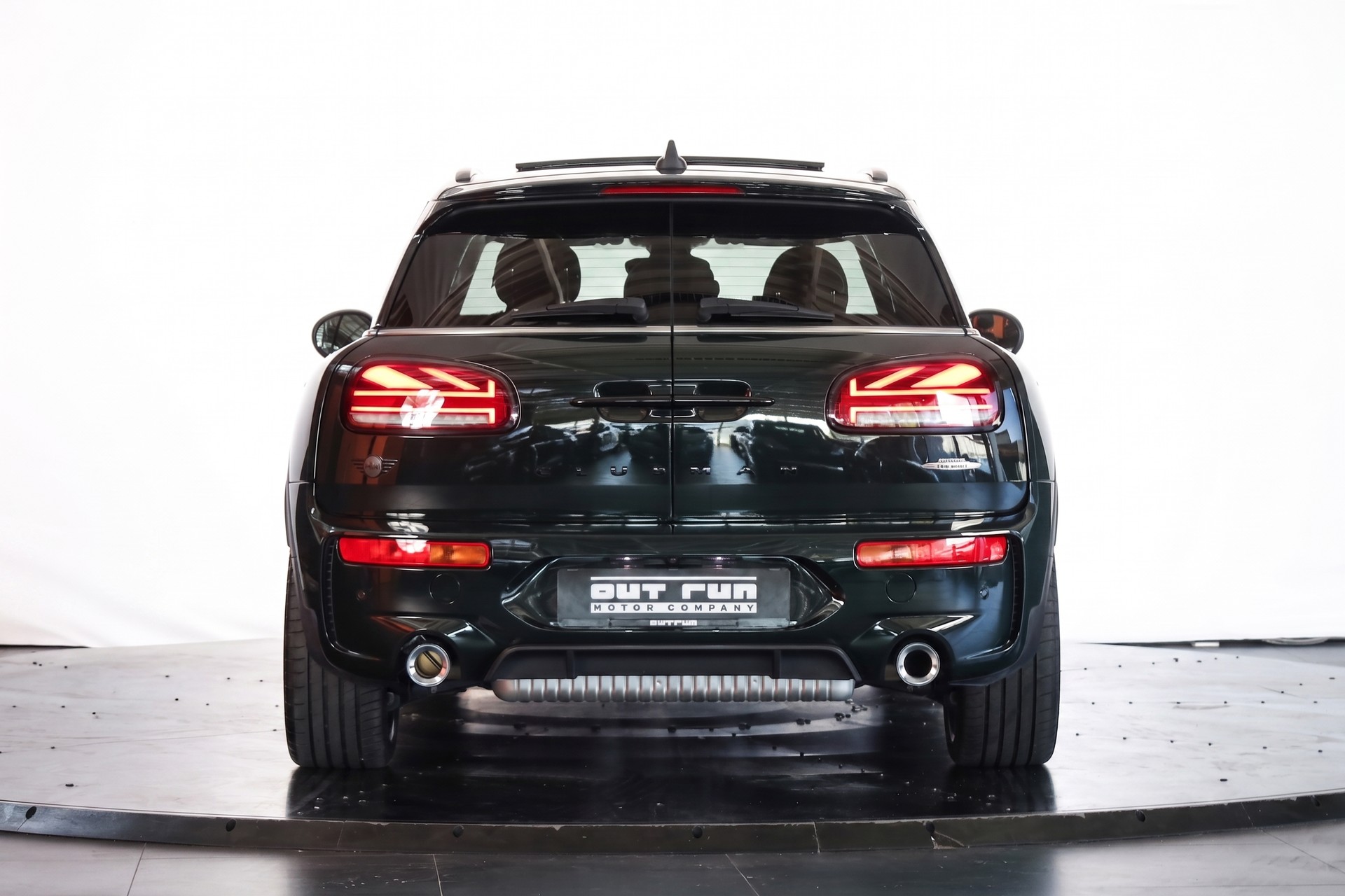 MINI Clubman Cooper John Cooper Works ALL4 Steptronic-image-2